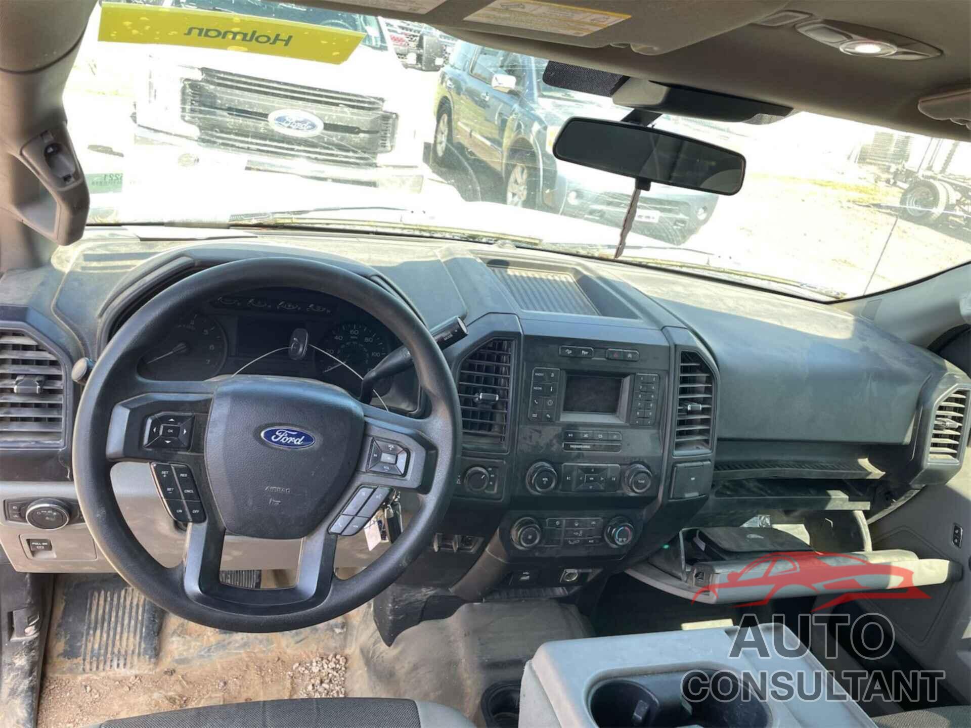 FORD F150 2019 - 1FTFX1E55KKF04504