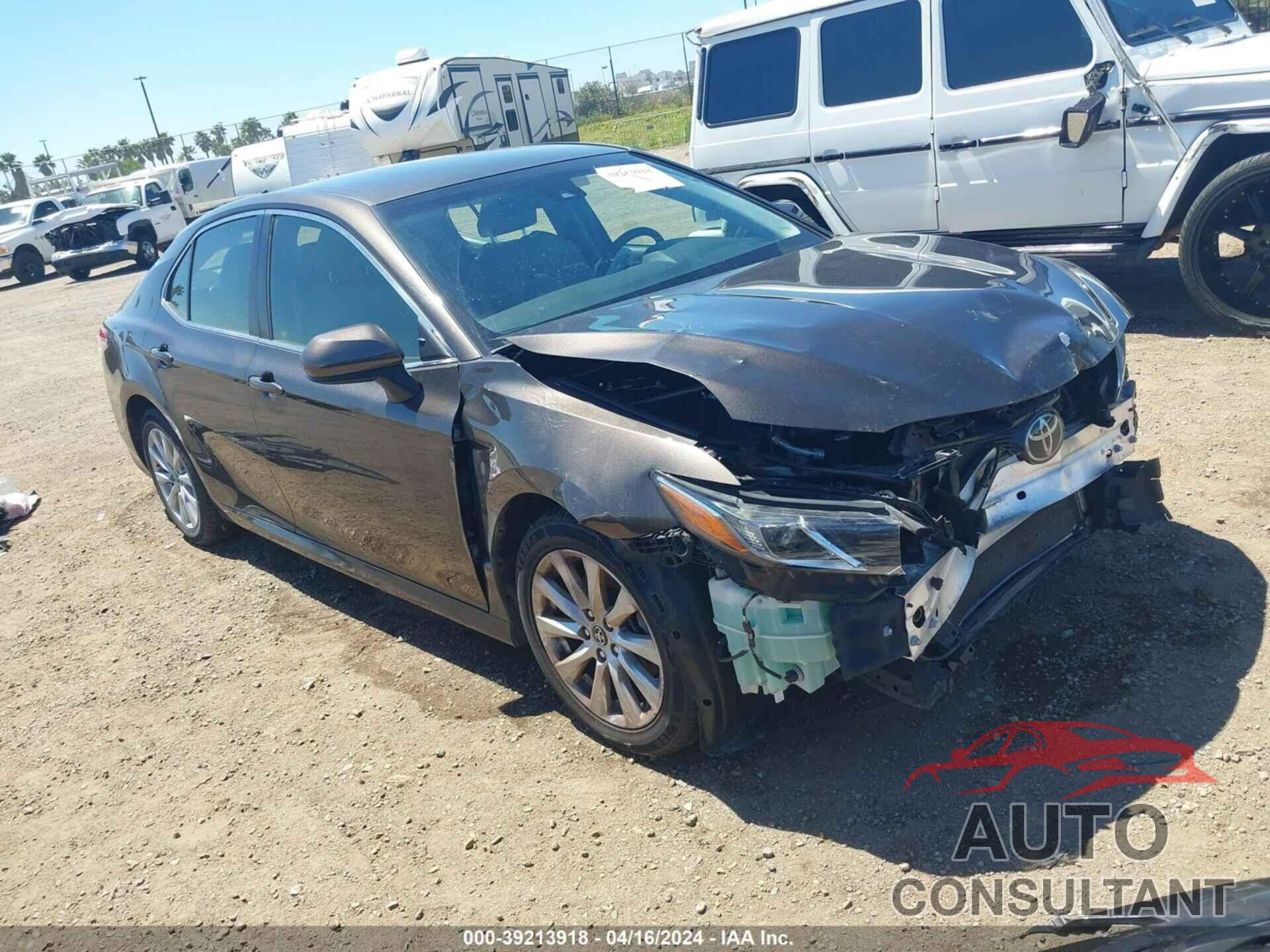 TOYOTA CAMRY 2018 - JTNB11HK4J3050025