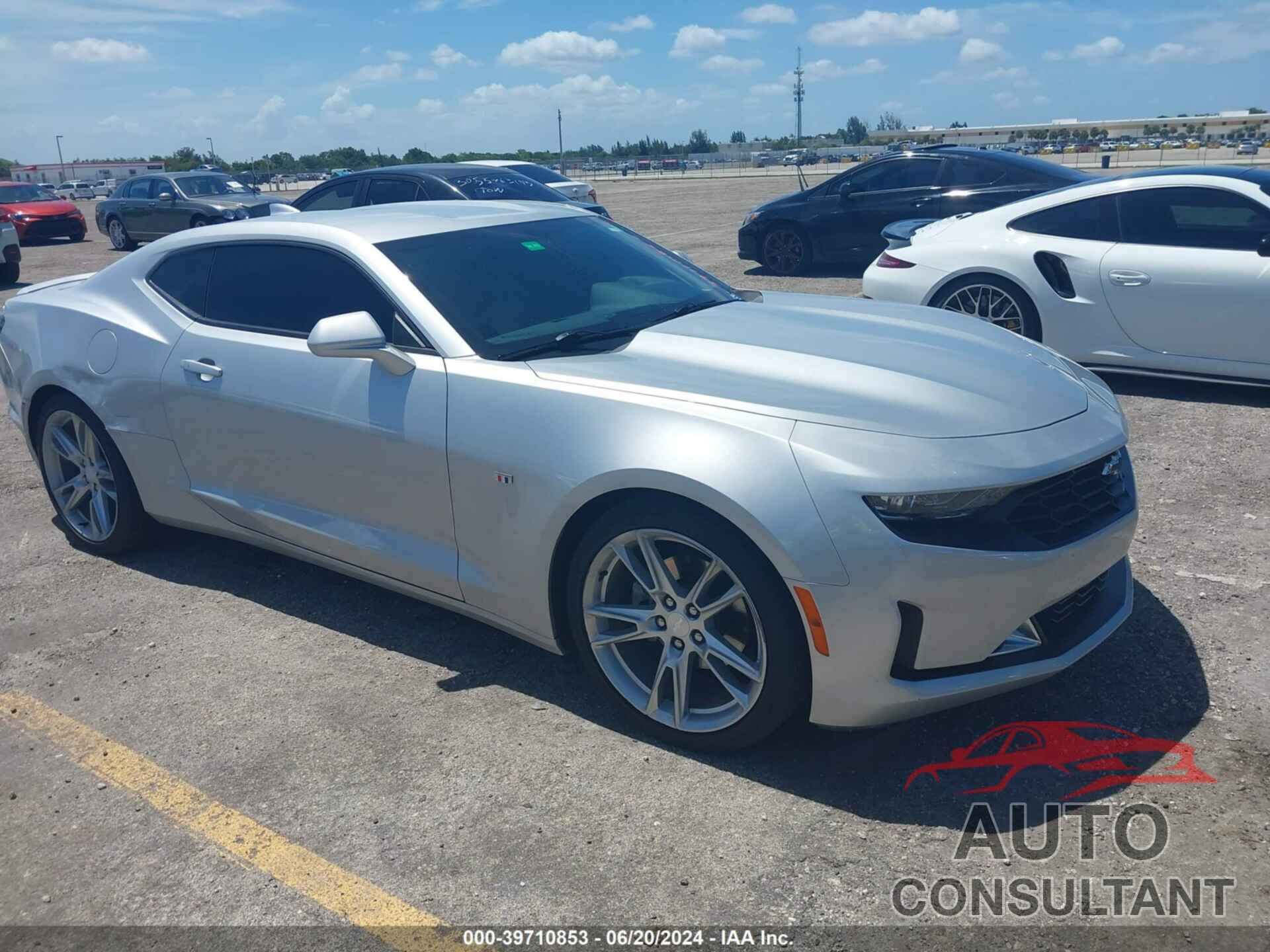 CHEVROLET CAMARO 2019 - 1G1FD1RS4K0150410