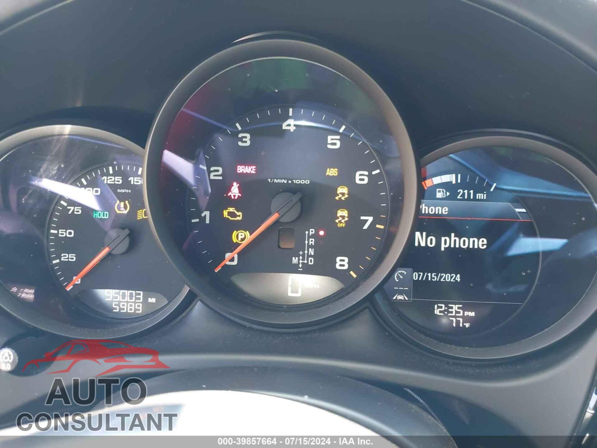 PORSCHE MACAN 2018 - WP1AA2A51JLB19570