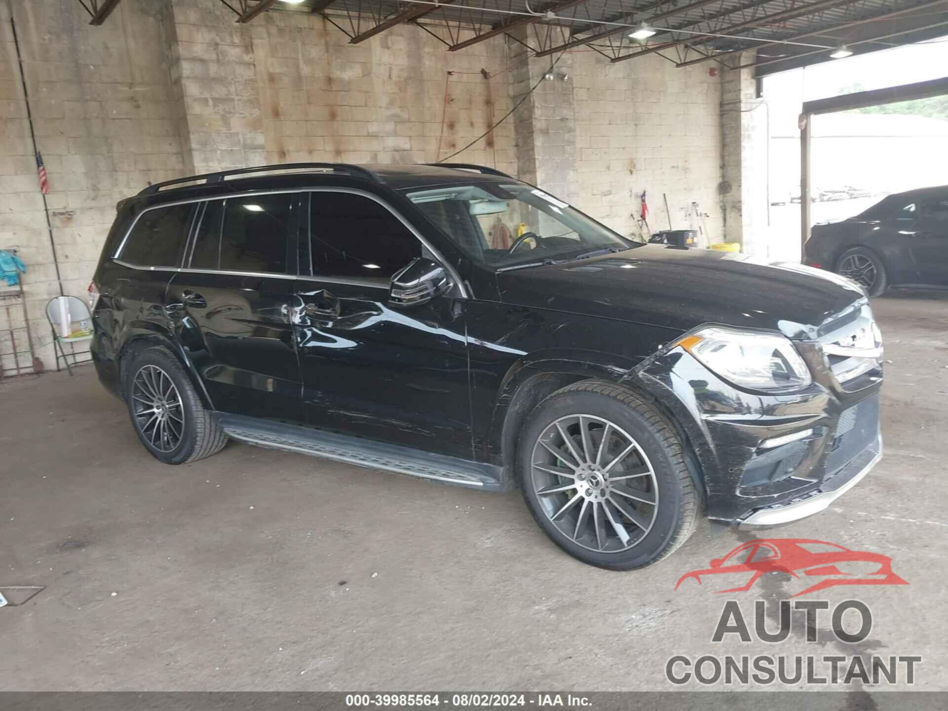 MERCEDES-BENZ GL 550 2016 - 4JGDF7DE7GA641581