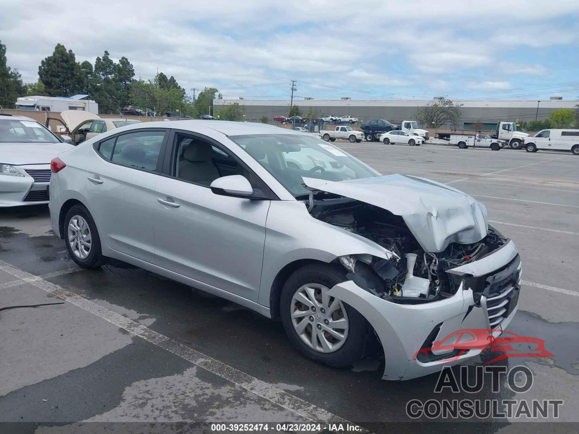 HYUNDAI ELANTRA 2017 - 5NPD74LF8HH164728