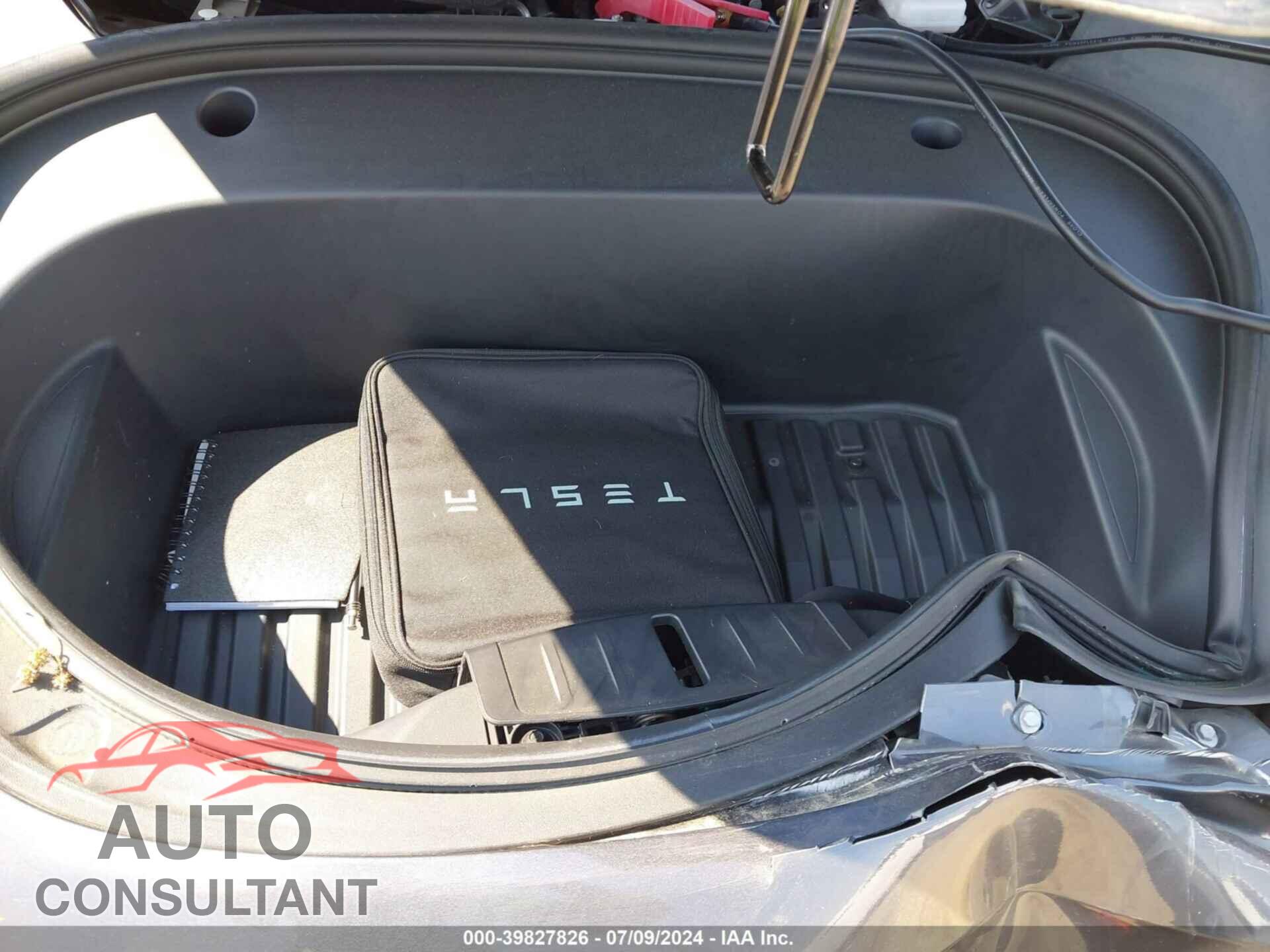 TESLA MODEL 3 2021 - 5YJ3E1EC4MF925931