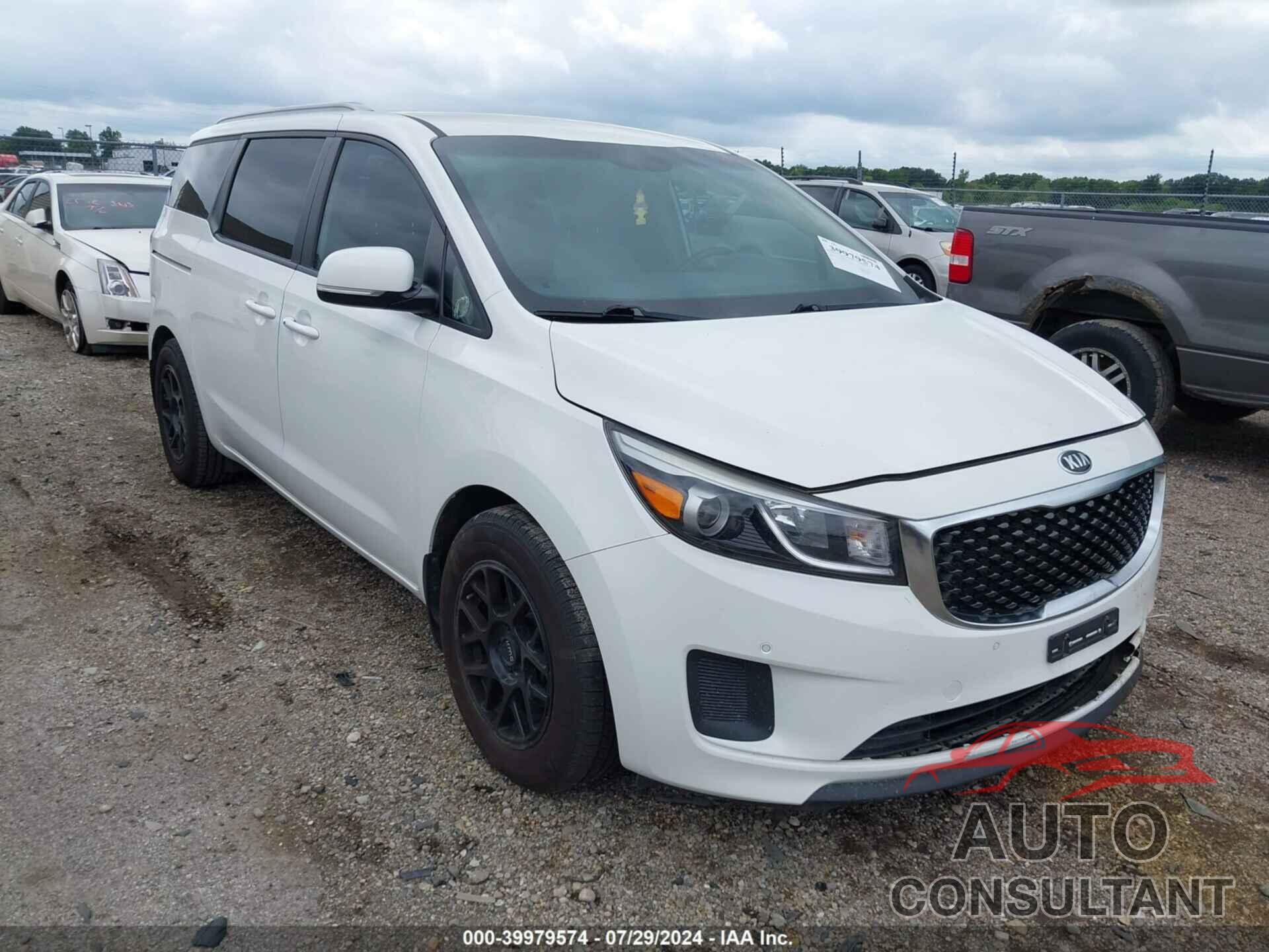 KIA SEDONA 2017 - KNDMB5C13H6328227