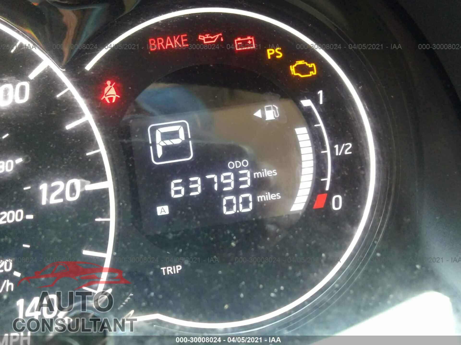 NISSAN VERSA NOTE 2017 - 3N1CE2CP0HL352046