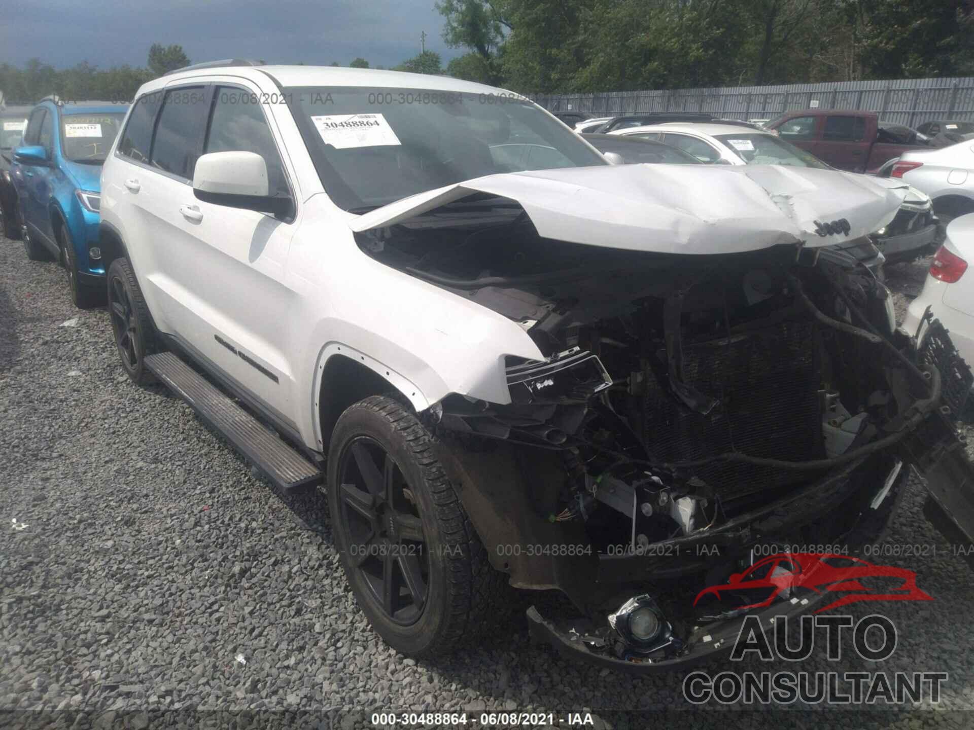 JEEP GRAND CHEROKEE 2018 - 1C4RJFAG3JC198852