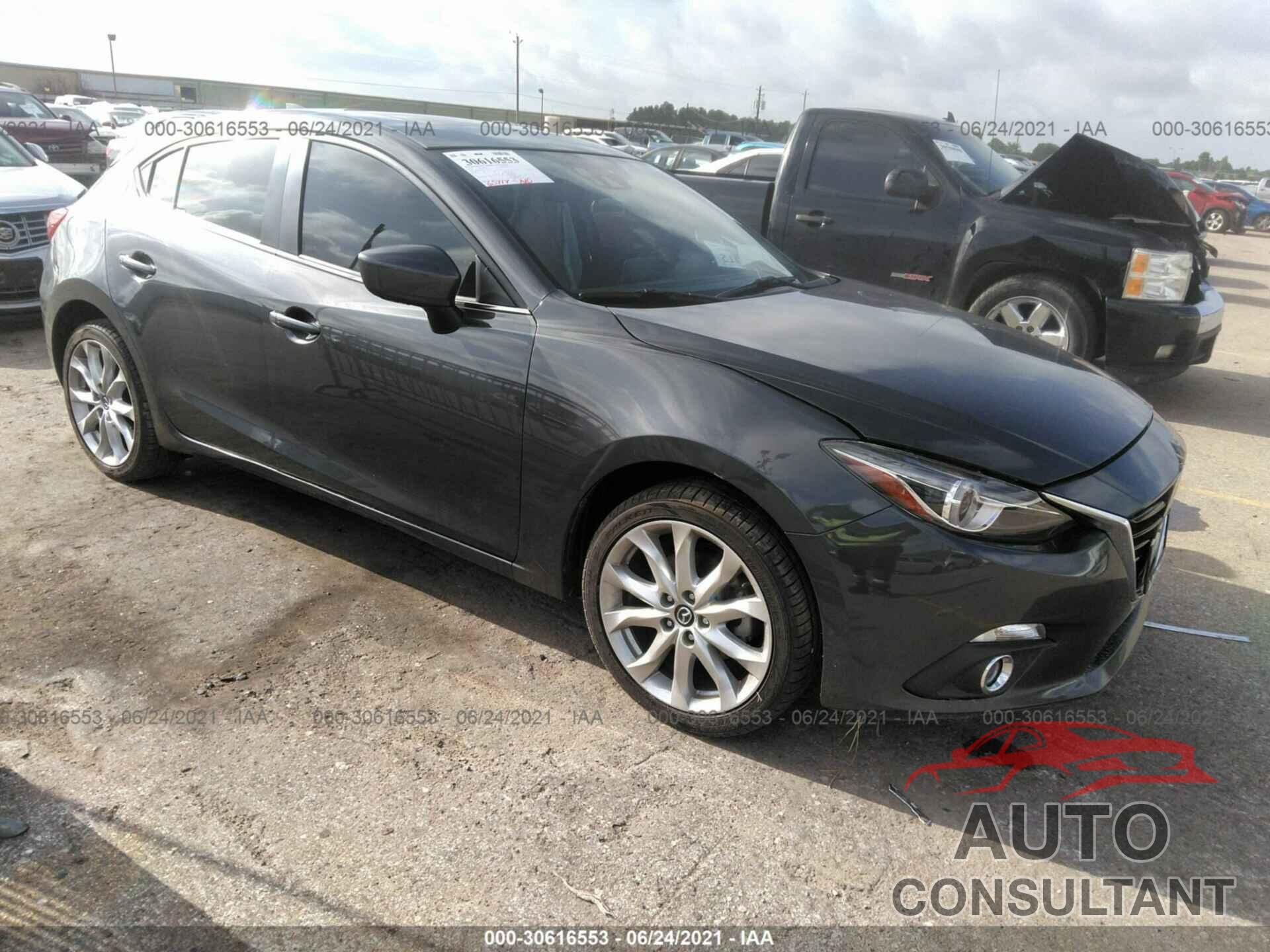 MAZDA MAZDA3 2016 - JM1BM1N38G1277957