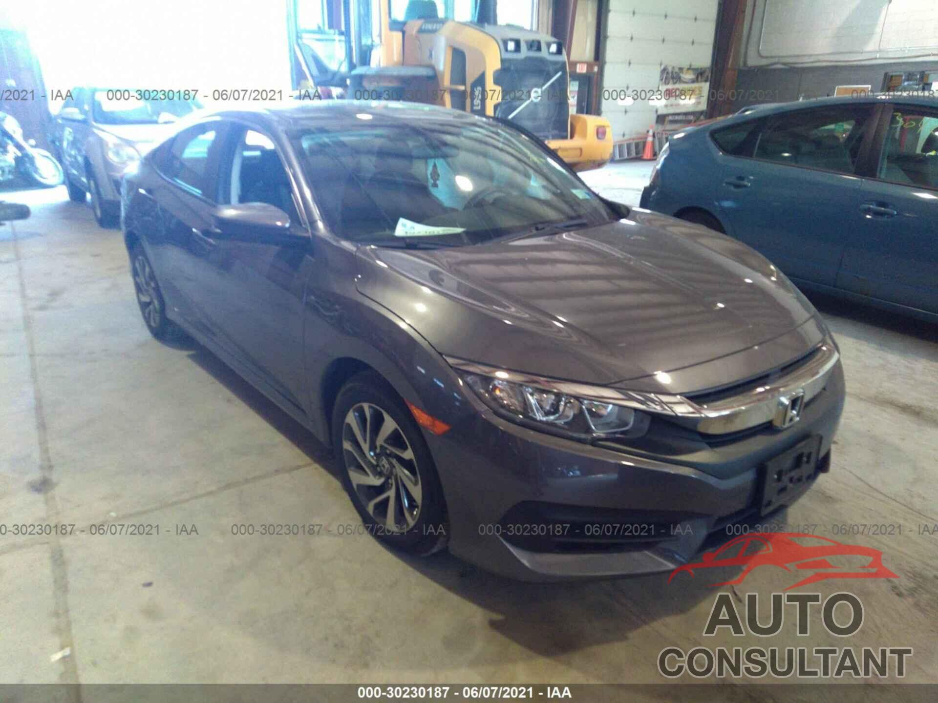 HONDA CIVIC SEDAN 2017 - 2HGFC2F71HH564248