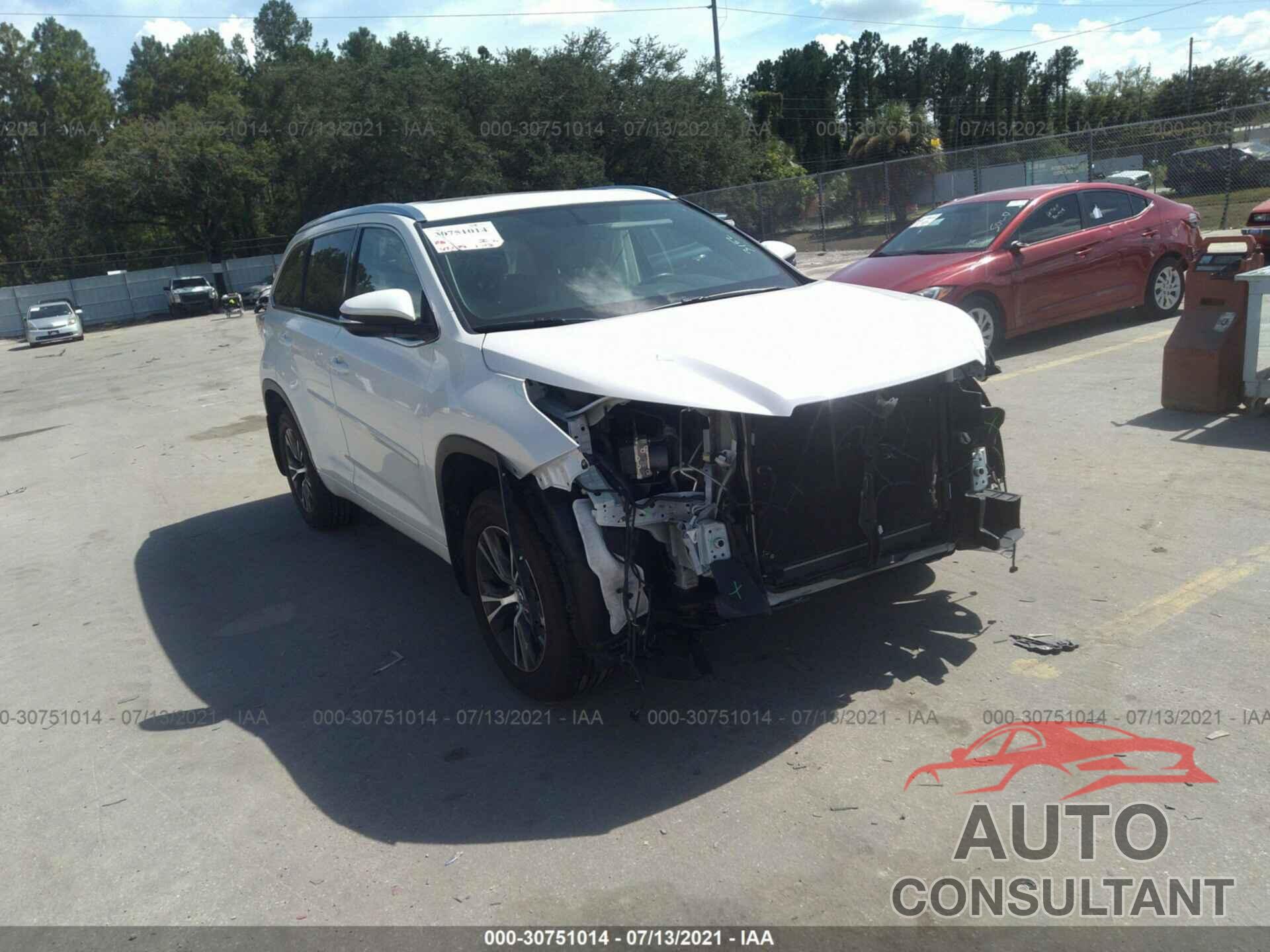 TOYOTA HIGHLANDER 2016 - 5TDJKRFH8GS256149