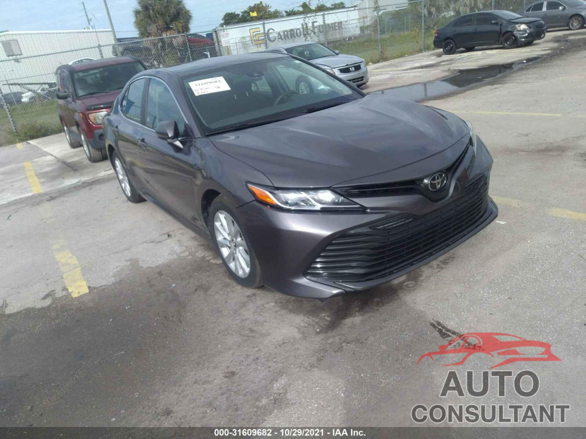 TOYOTA CAMRY 2019 - 4T1B11HK8KU718078