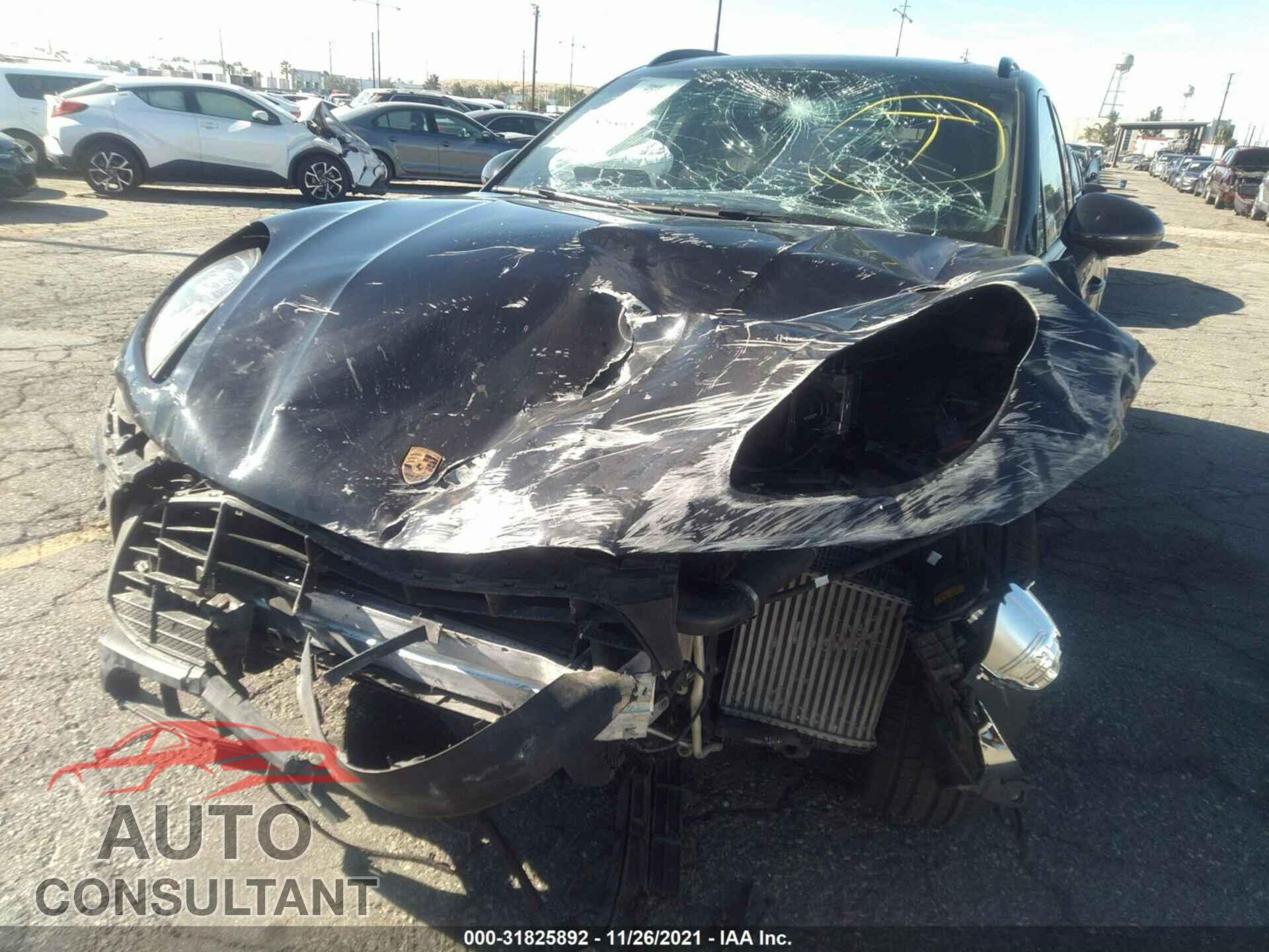 PORSCHE MACAN 2016 - WP1AB2A52GLB54382