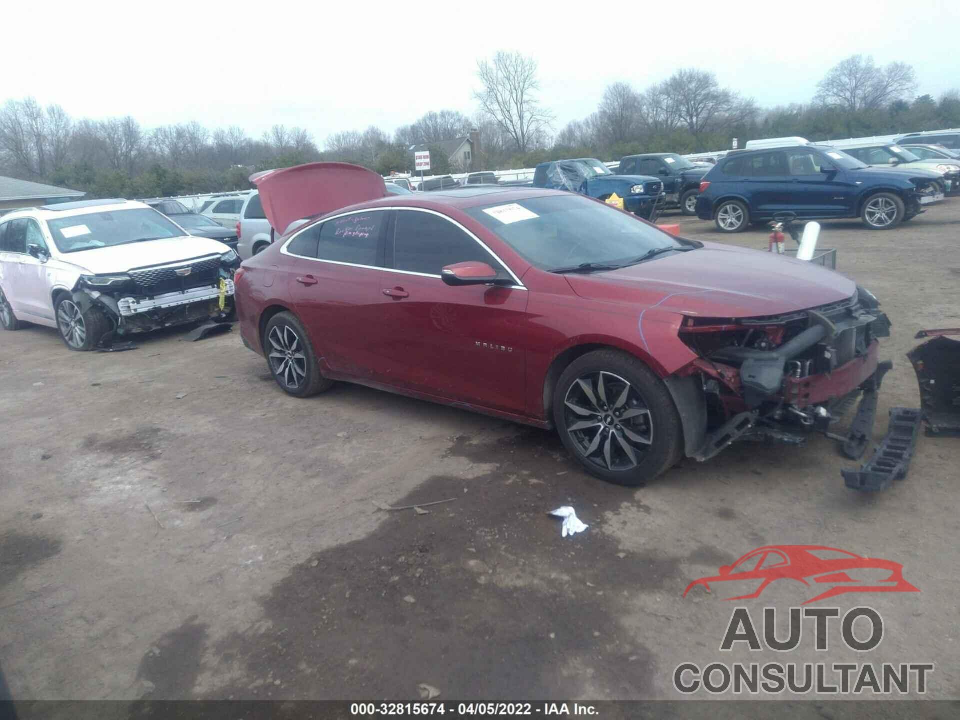 CHEVROLET MALIBU 2018 - 1G1ZD5ST5JF182625