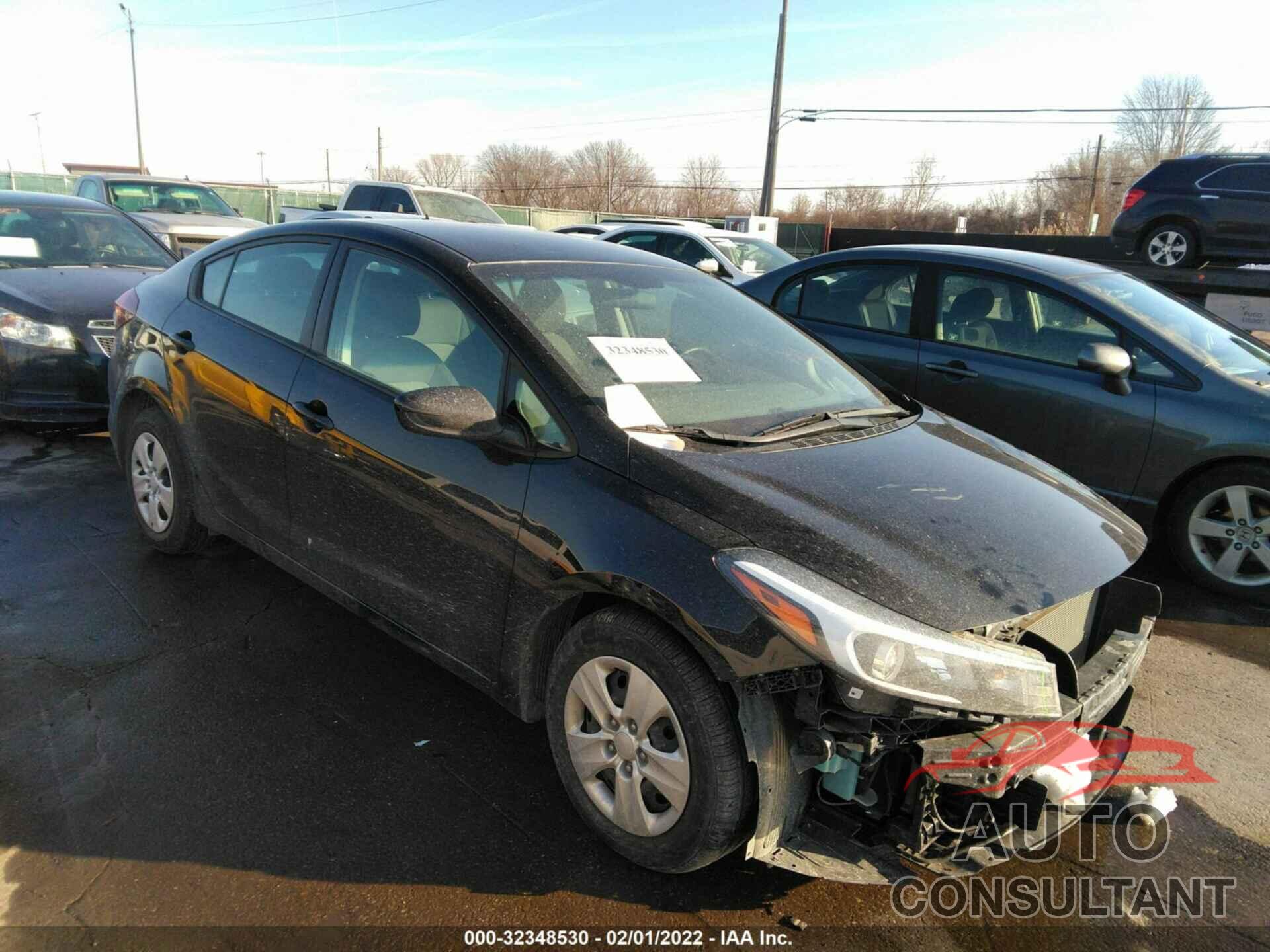 KIA FORTE 2018 - 3KPFK4A78JE225931