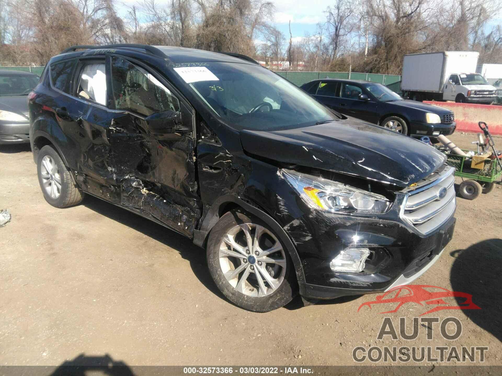 FORD ESCAPE 2018 - 1FMCU0HD0JUA98526