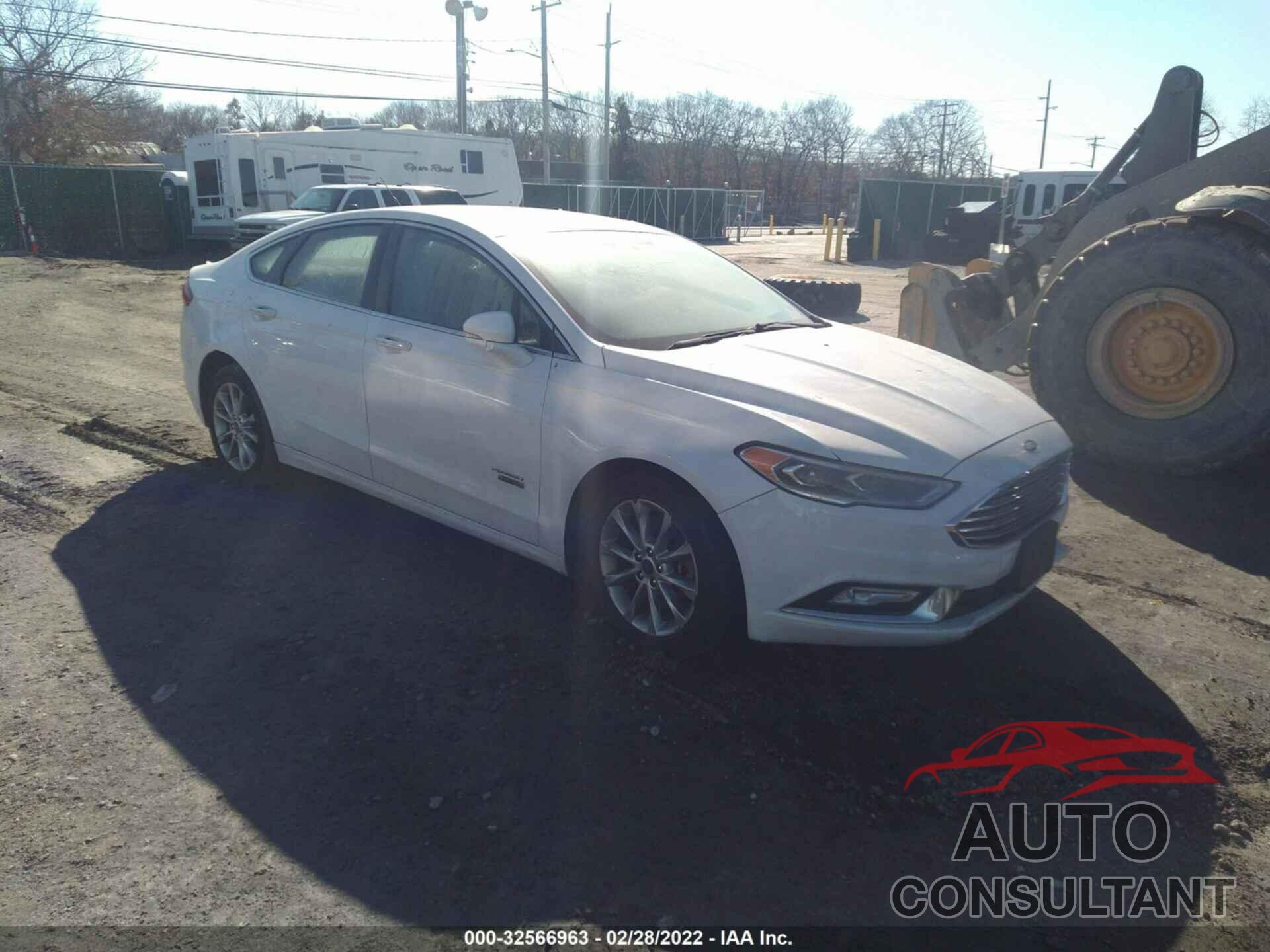 FORD FUSION ENERGI 2017 - 3FA6P0PU8HR308422