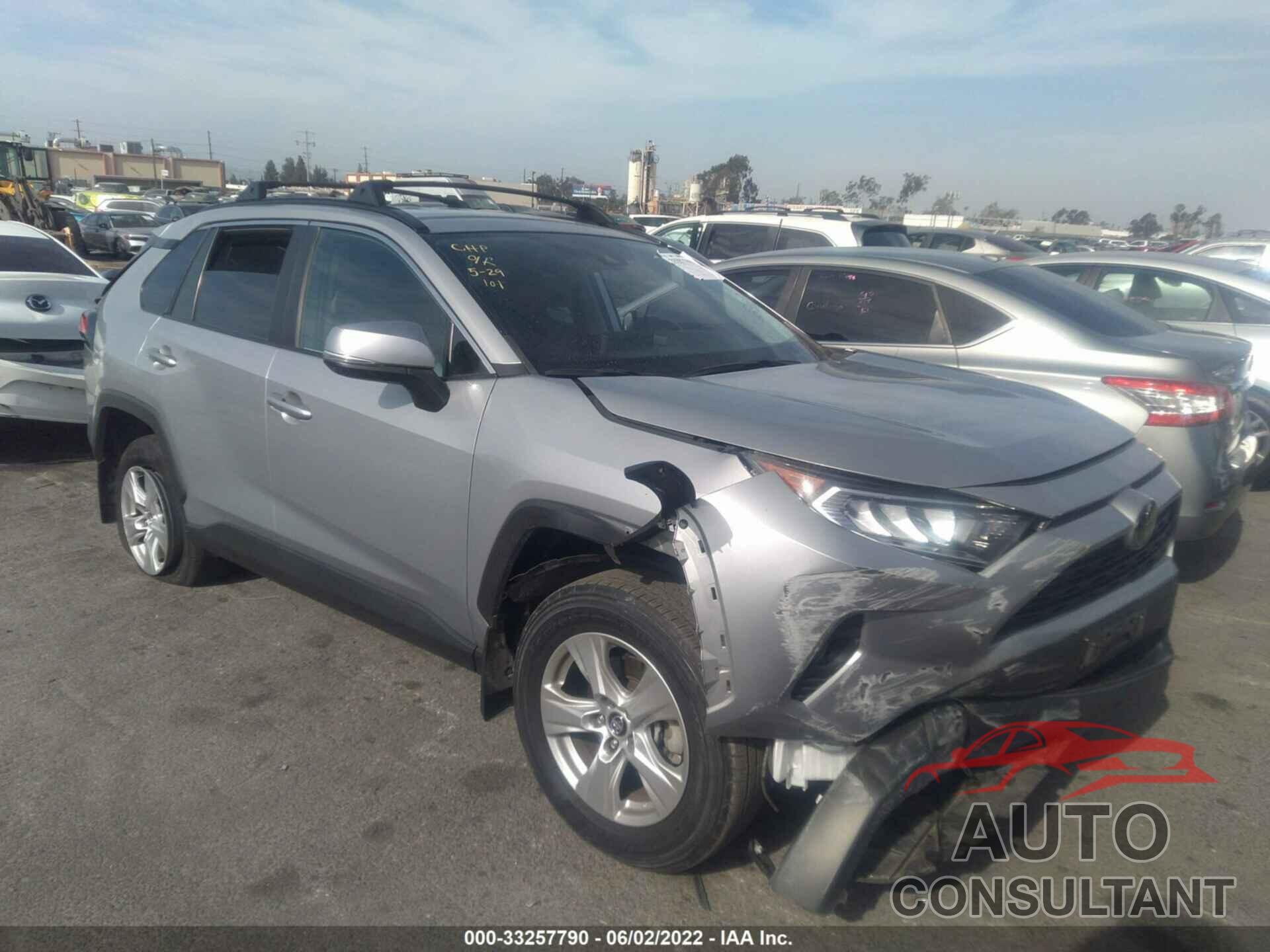 TOYOTA RAV4 2020 - 2T3W1RFVXLW083158