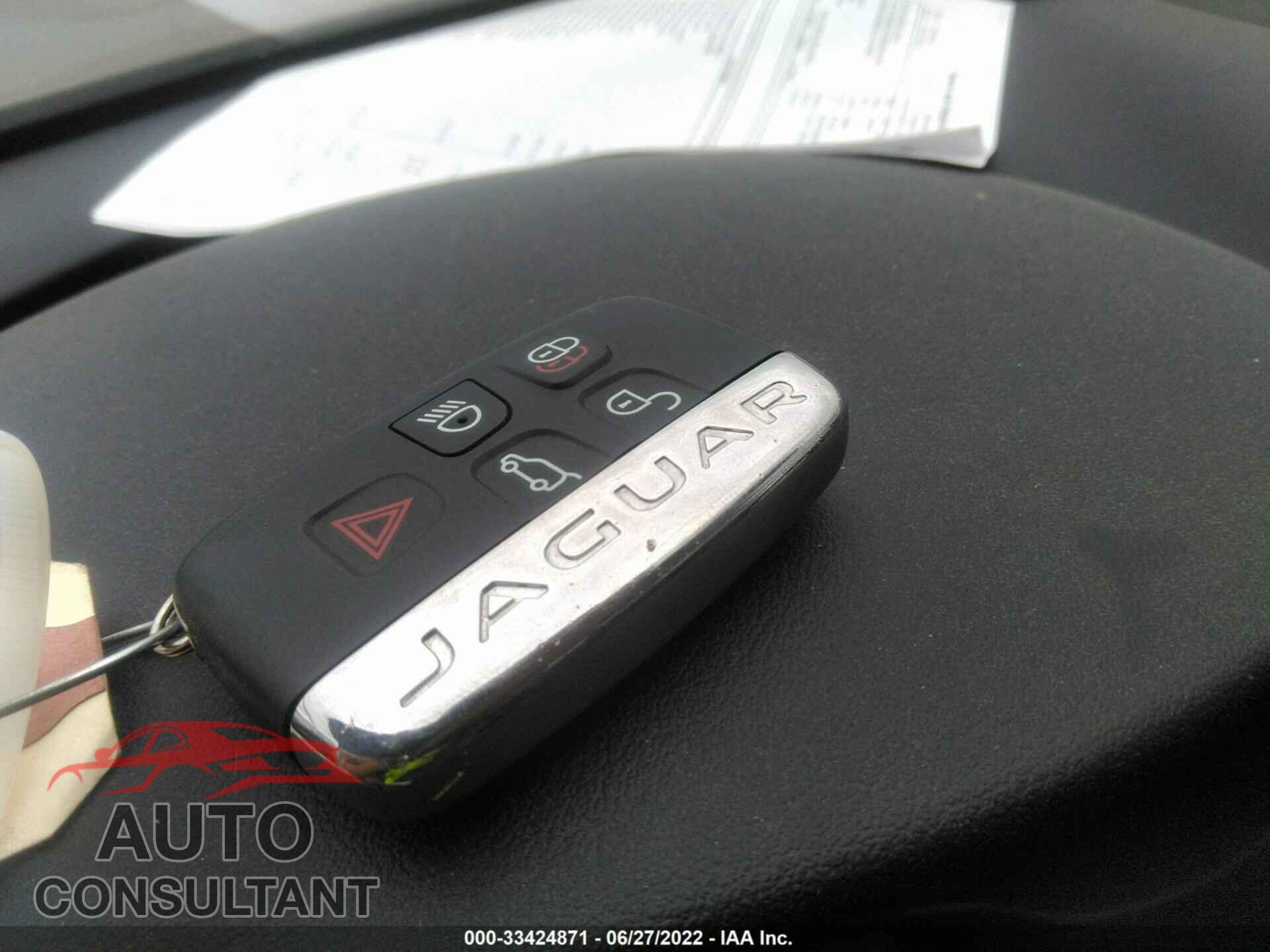 JAGUAR F-PACE 2017 - SADCJ2BN3HA094965