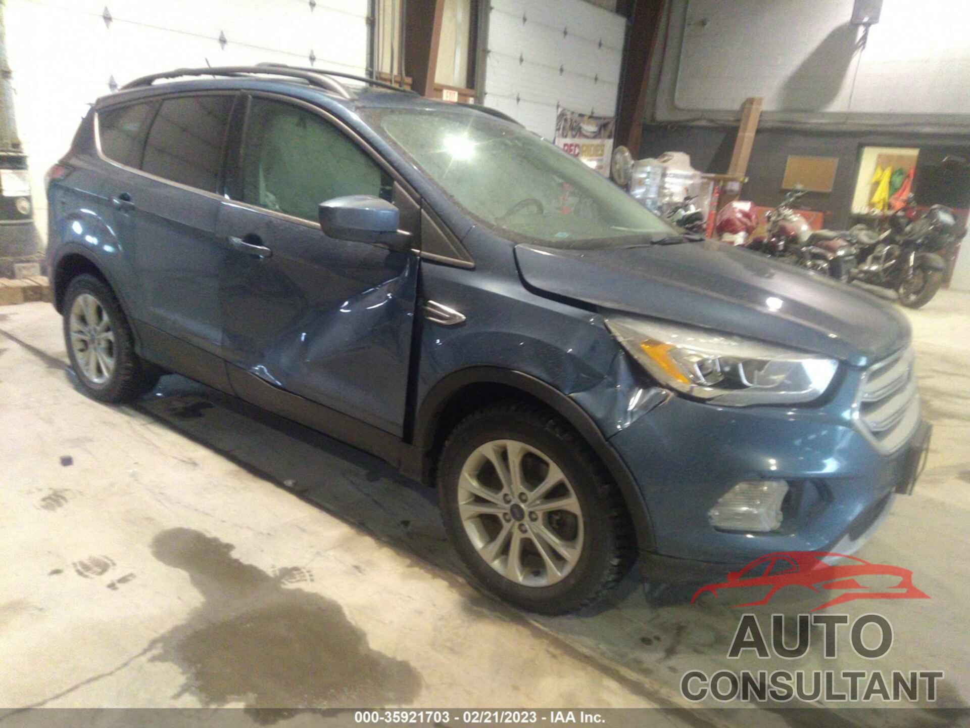 FORD ESCAPE 2018 - 1FMCU9HD2JUB01902