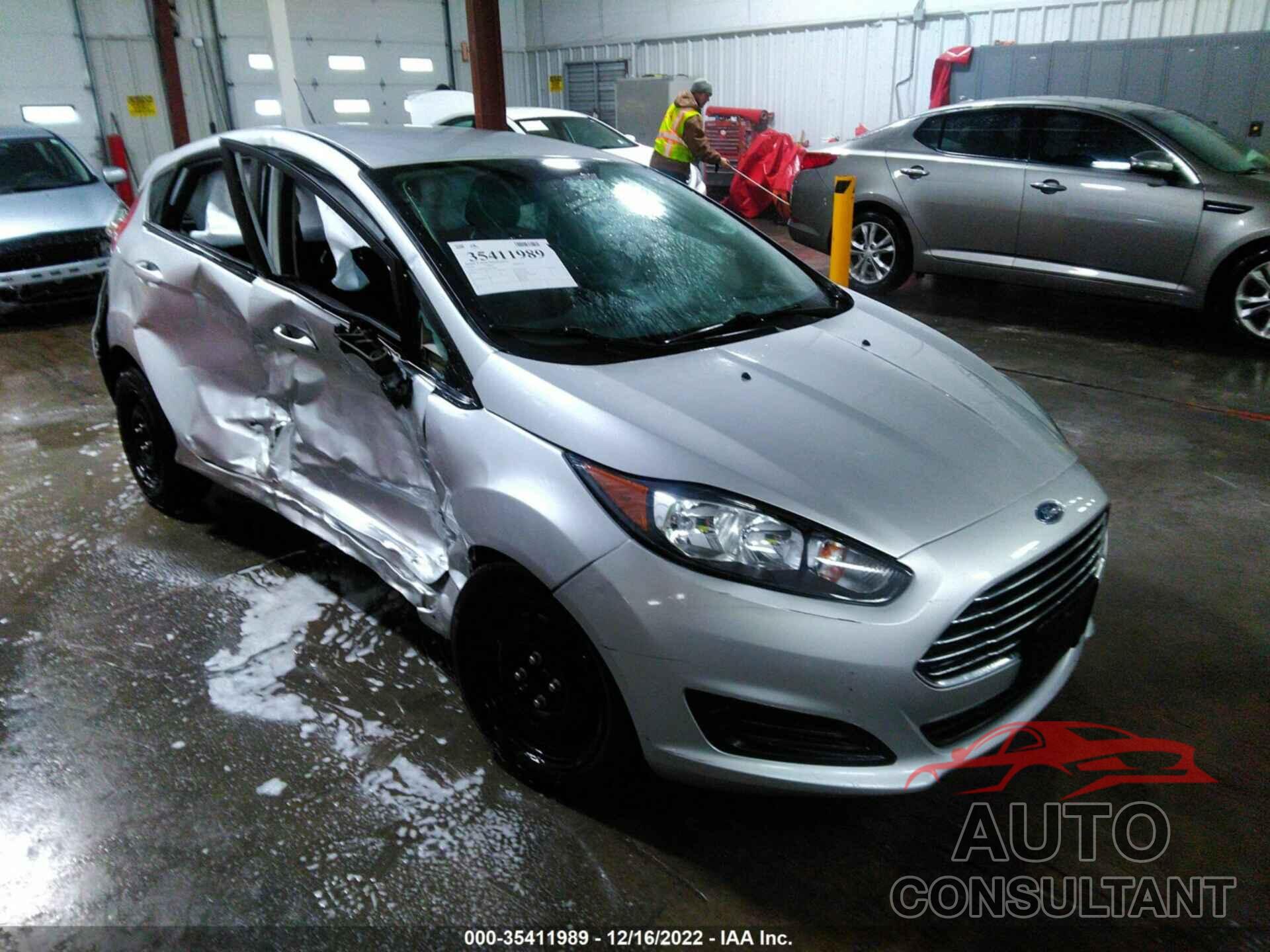 FORD FIESTA 2016 - 3FADP4TJ5GM171929