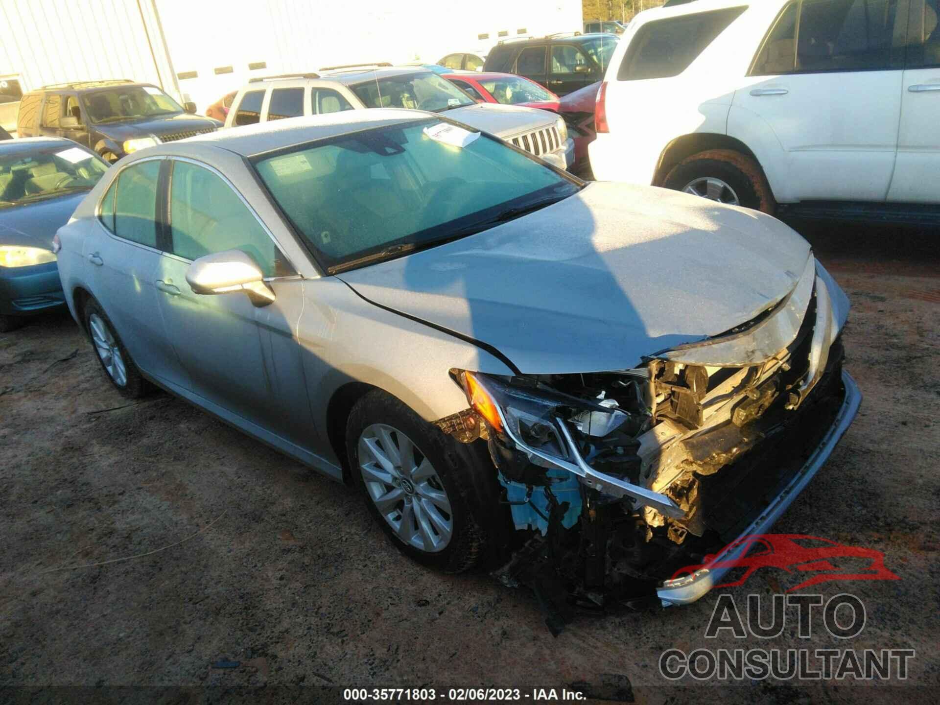 TOYOTA CAMRY 2020 - 4T1C11AK1LU884362