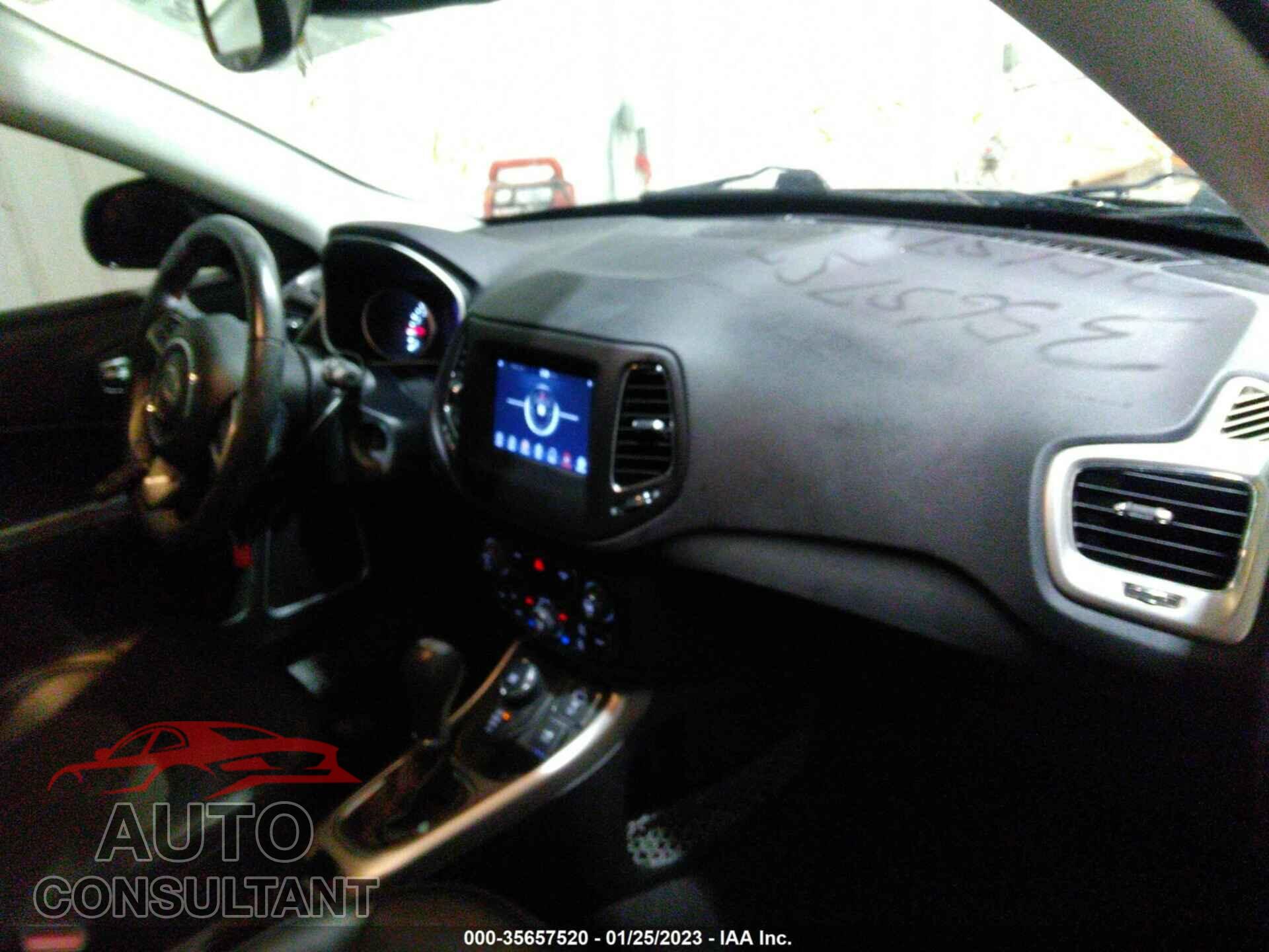 JEEP NEW COMPASS 2017 - 3C4NJDBB7HT651701