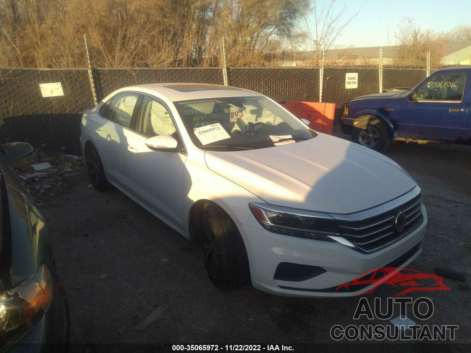 VOLKSWAGEN PASSAT 2021 - 1VWSA7A36MC017992