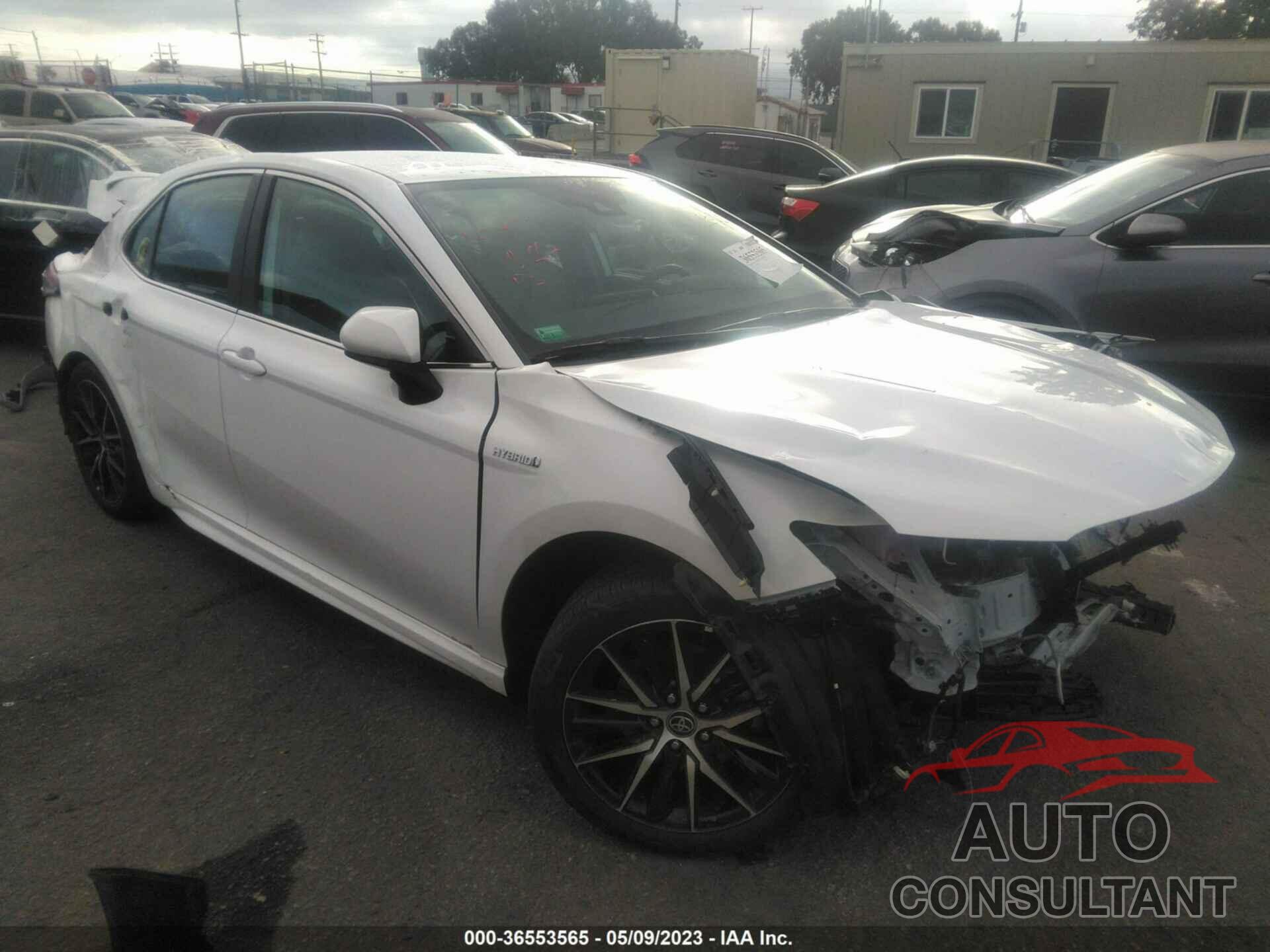 TOYOTA CAMRY 2021 - 4T1G31AK1MU031604