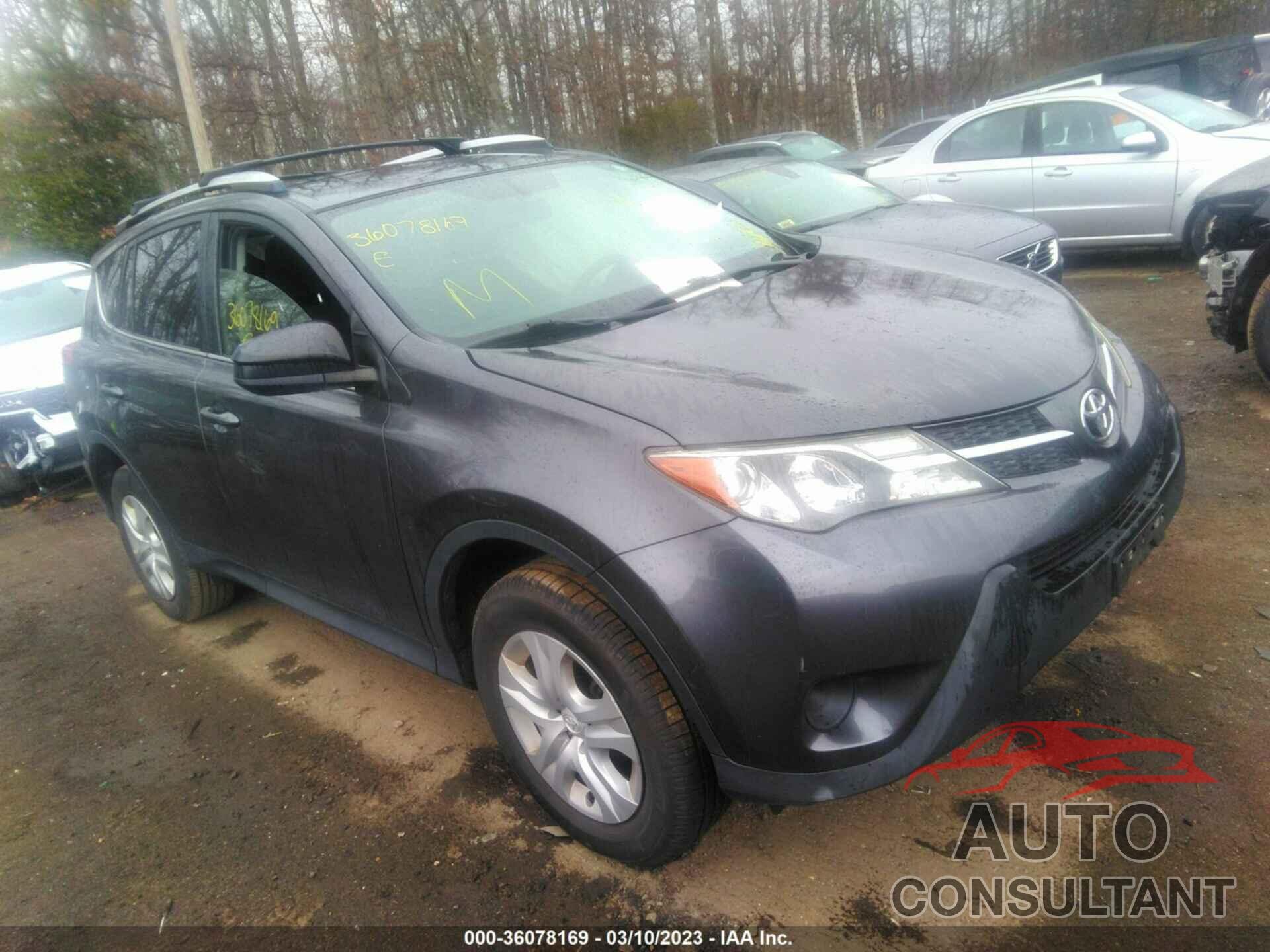 TOYOTA RAV4 2015 - JTMBFREVXFJ037639