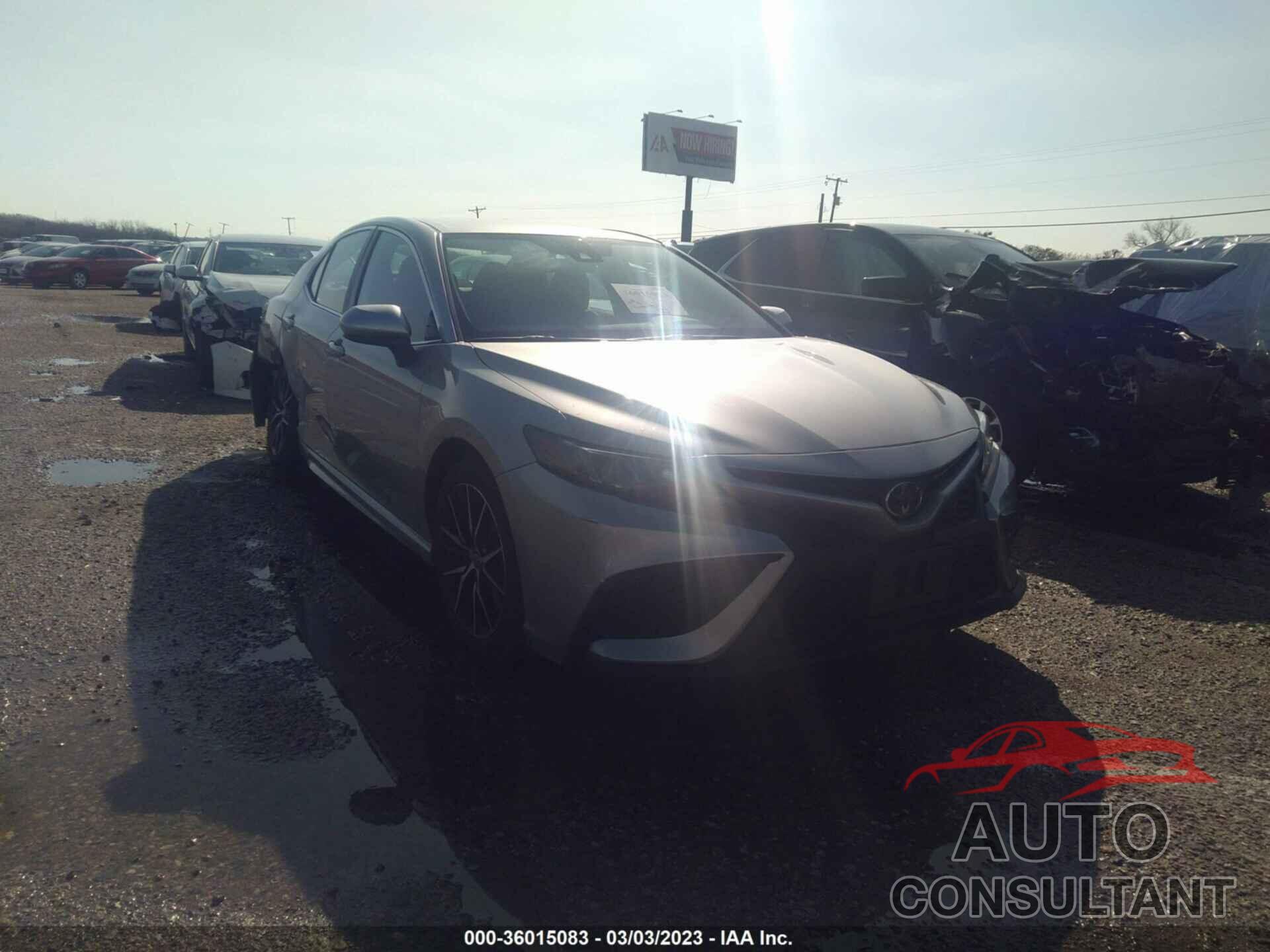 TOYOTA CAMRY 2021 - 4T1G11AK2MU539439