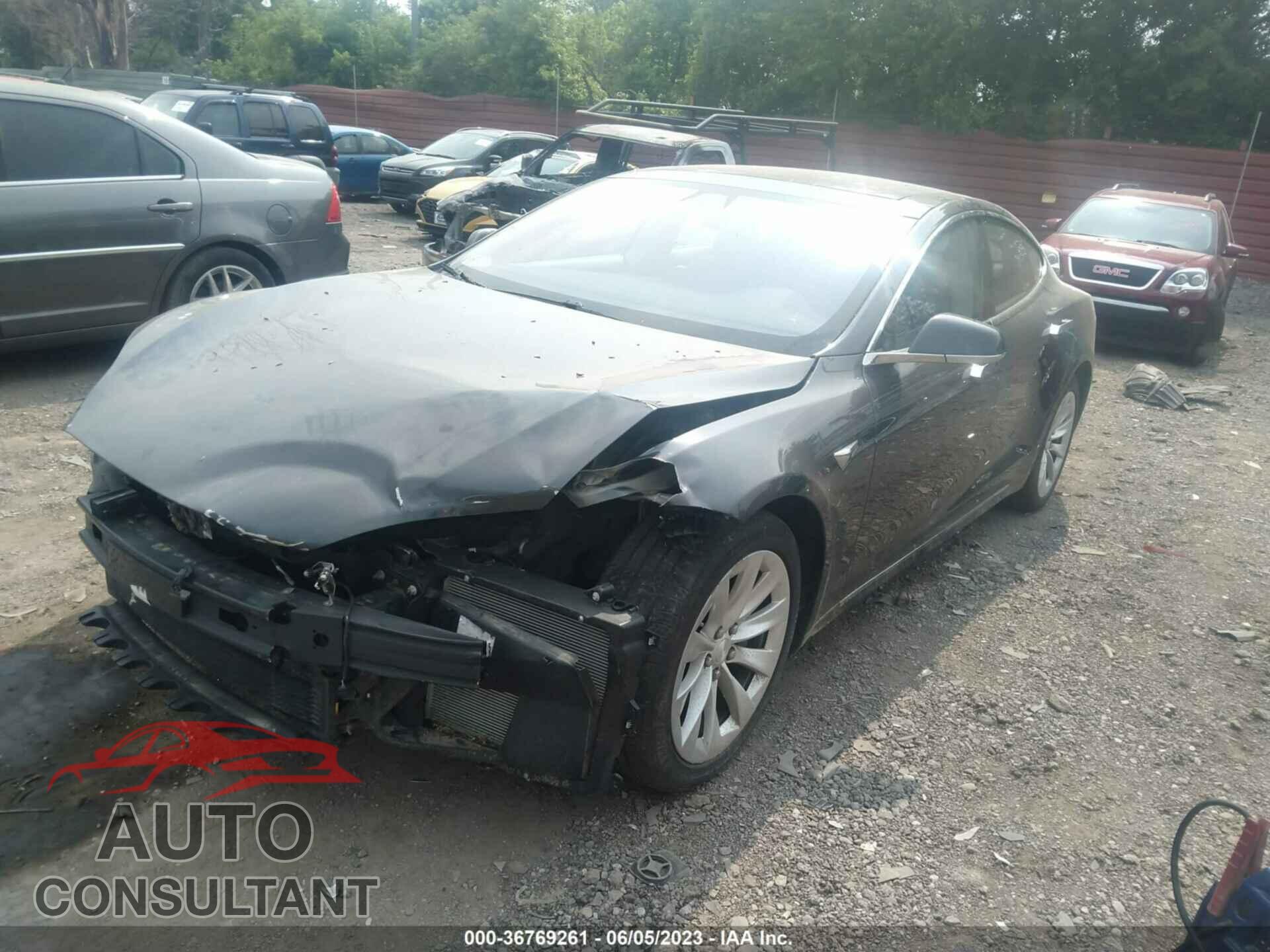 TESLA MODEL S 2017 - 5YJSA1E22HF185624
