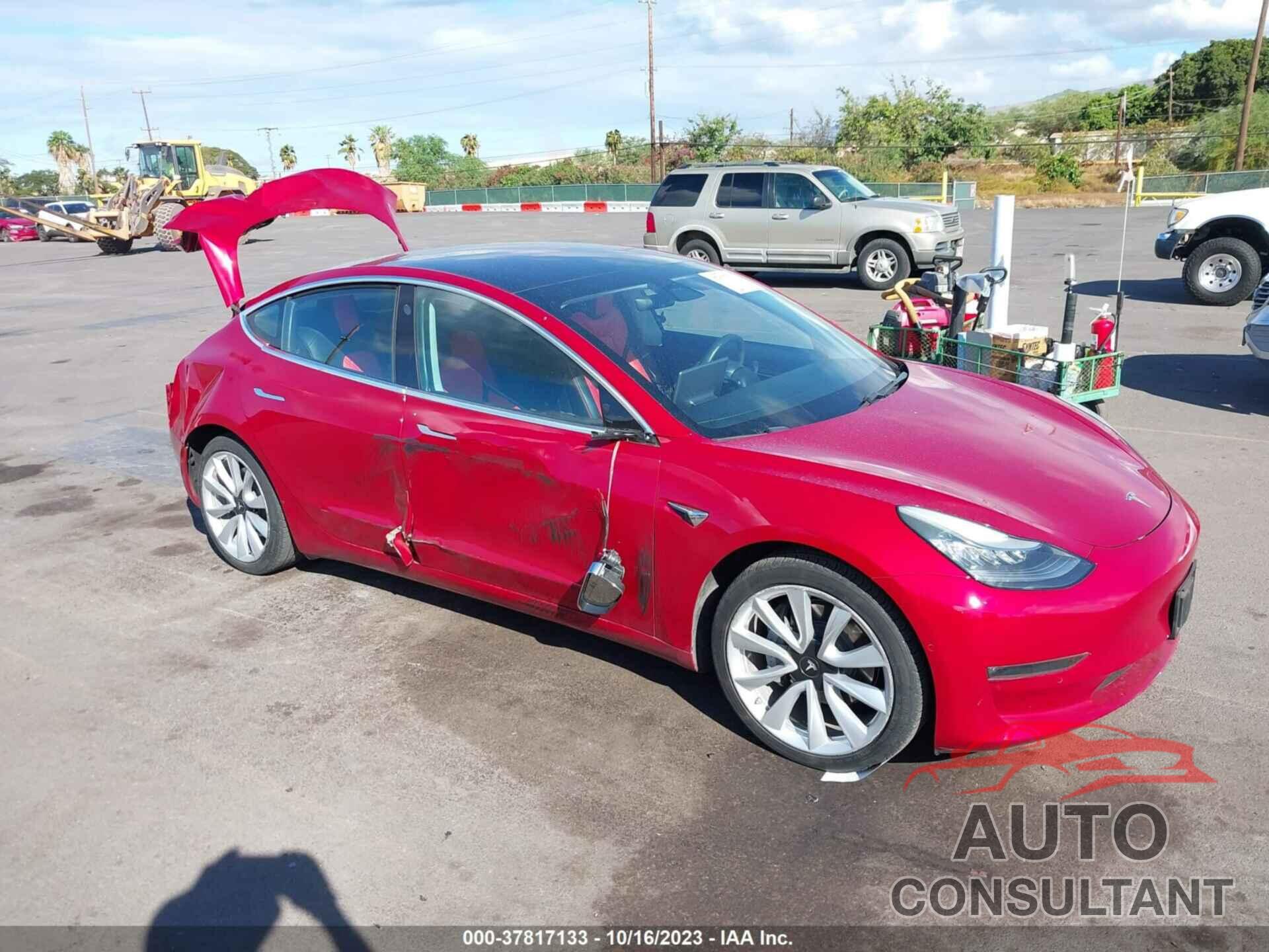 TESLA MODEL 3 2018 - 5YJ3E1EA4JF126175