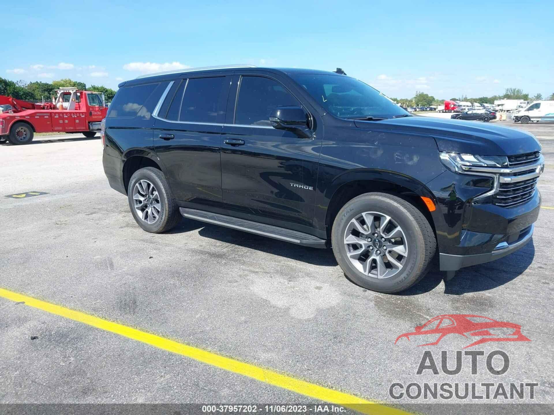 CHEVROLET TAHOE 2021 - 1GNSCNKD9MR328569