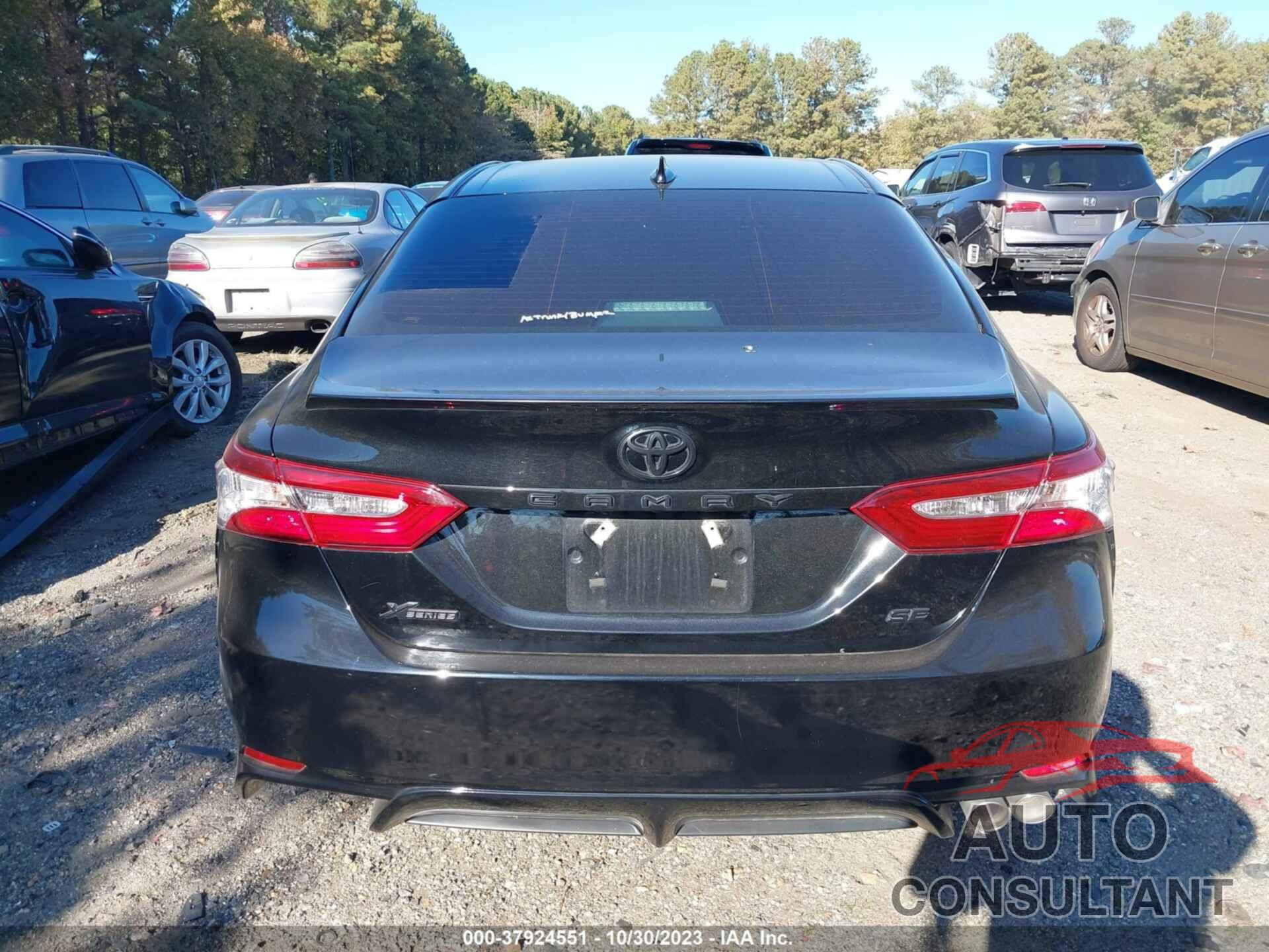 TOYOTA CAMRY 2020 - 4T1M11AKXLU885479