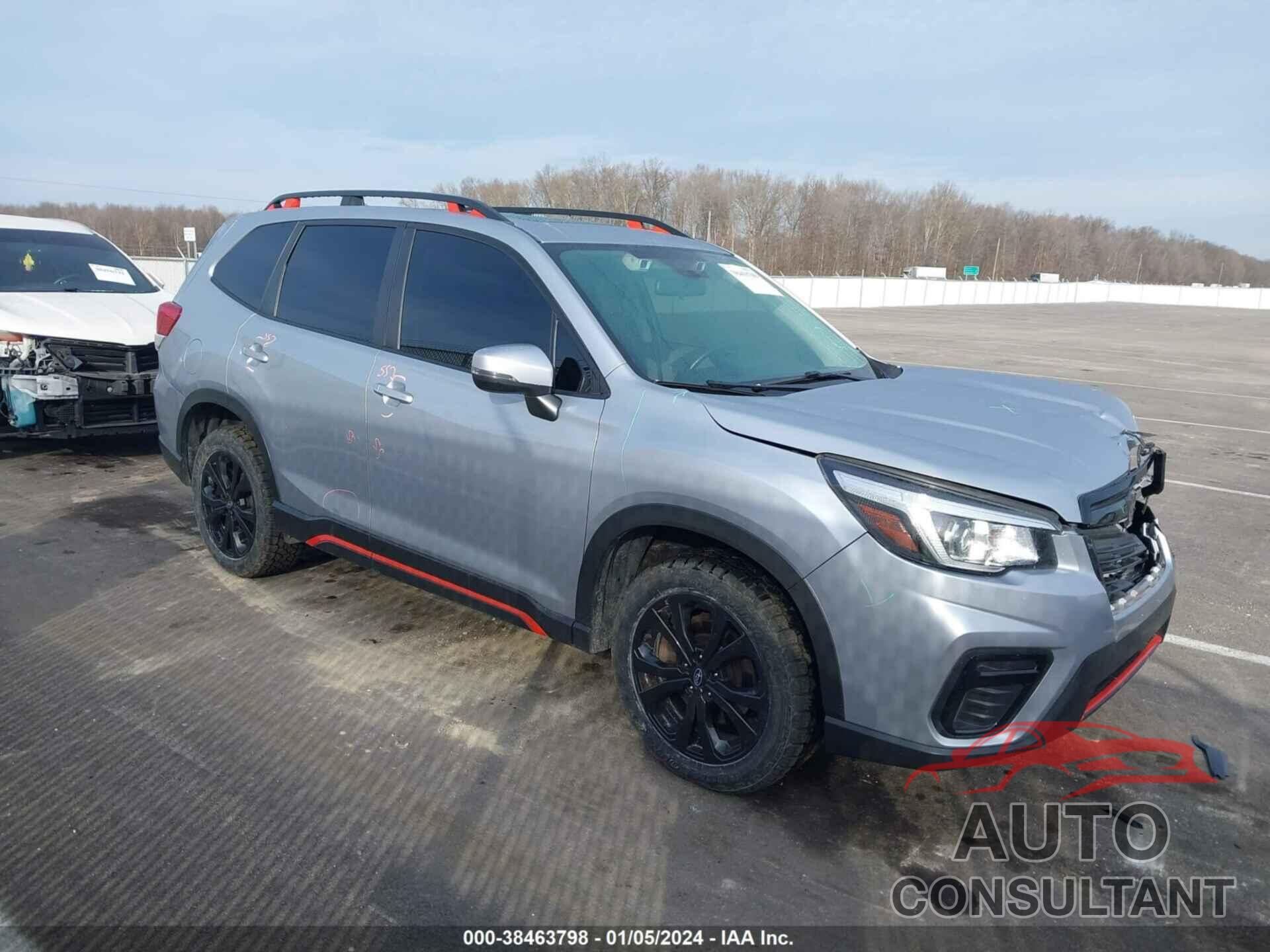 SUBARU FORESTER 2019 - JF2SKAPC6KH538801