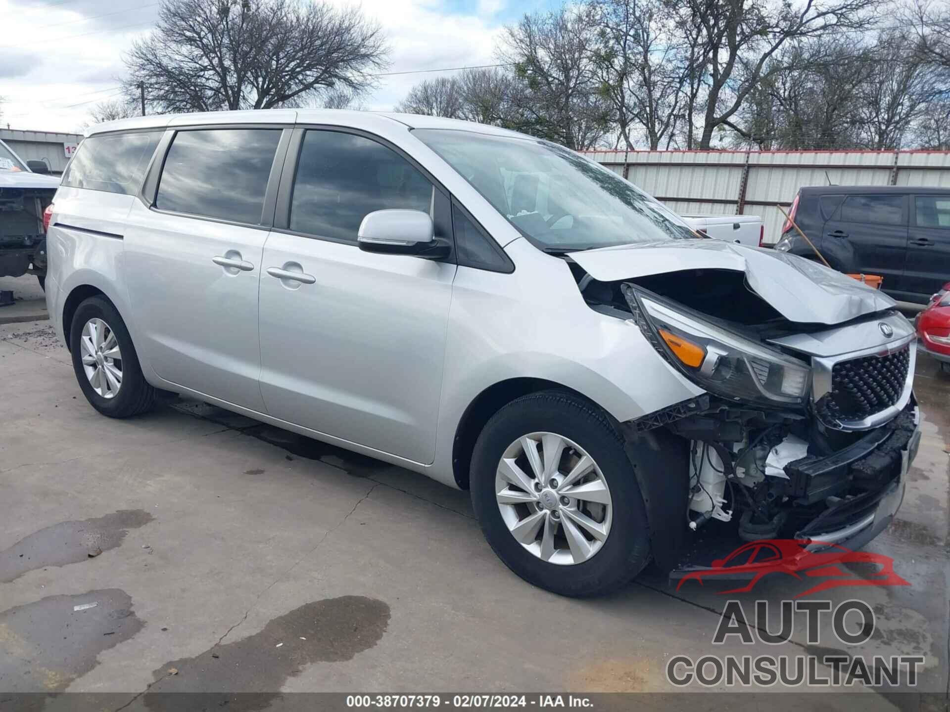 KIA SEDONA 2018 - KNDMA5C18J6378307