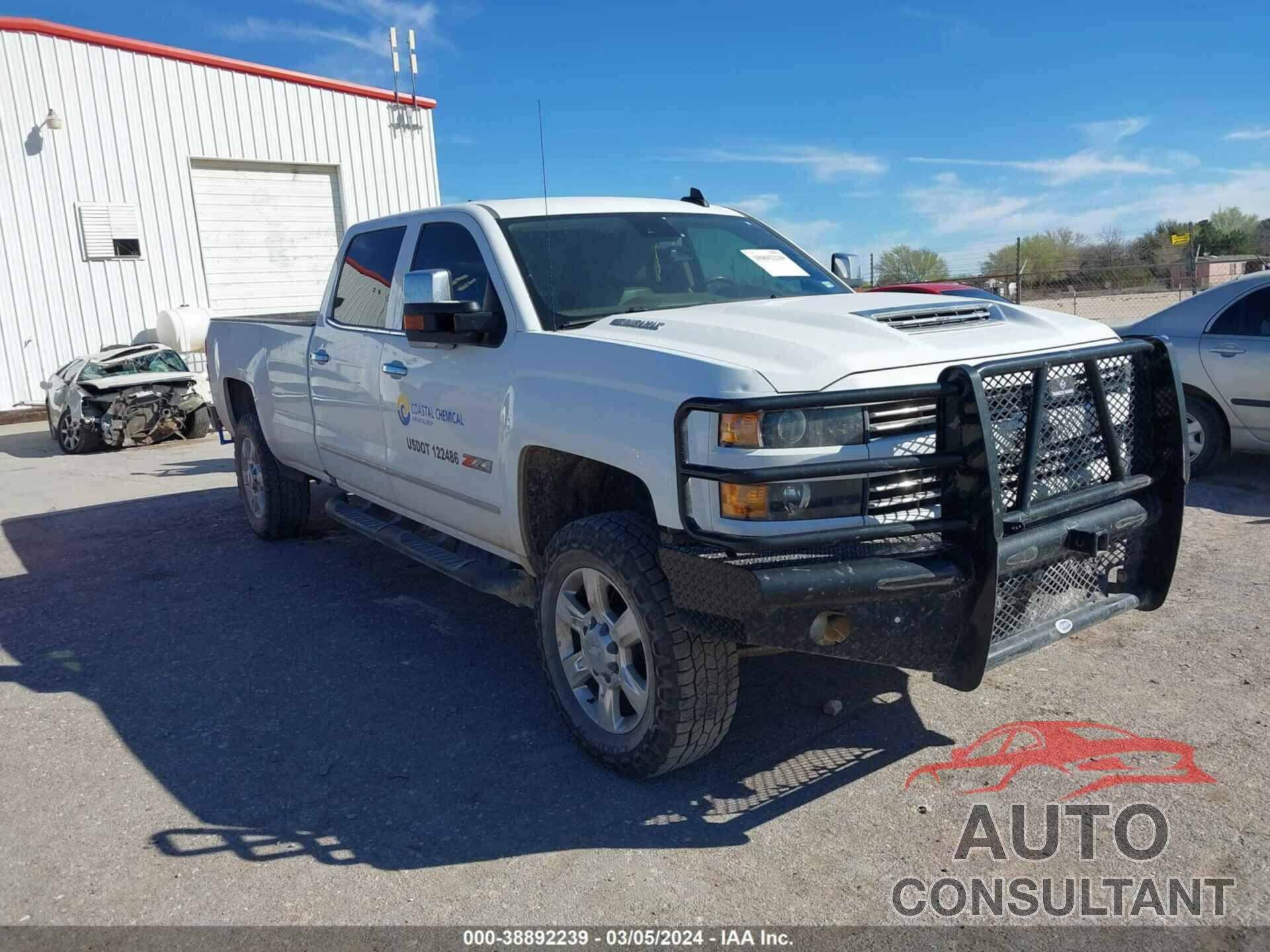 CHEVROLET SILVERADO 2019 - 1GC1KTEY5KF207045