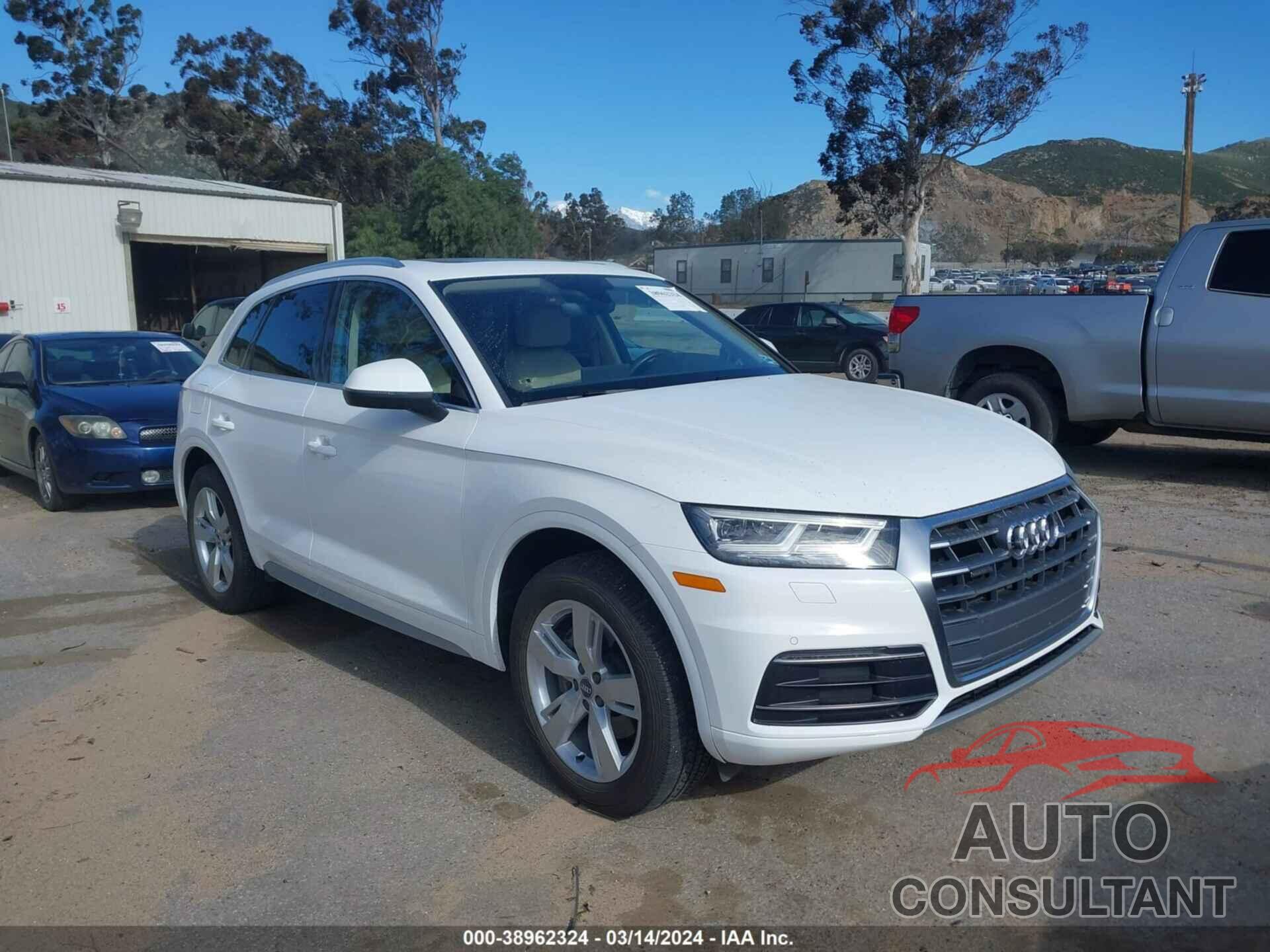 AUDI Q5 2018 - WA1BNAFY6J2050527