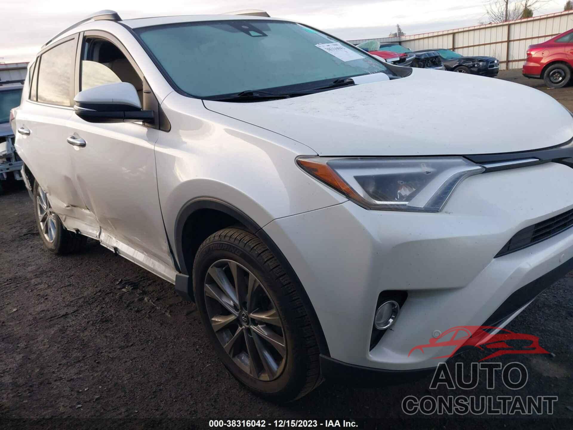 TOYOTA RAV4 2017 - JTMDFREV7HD203917