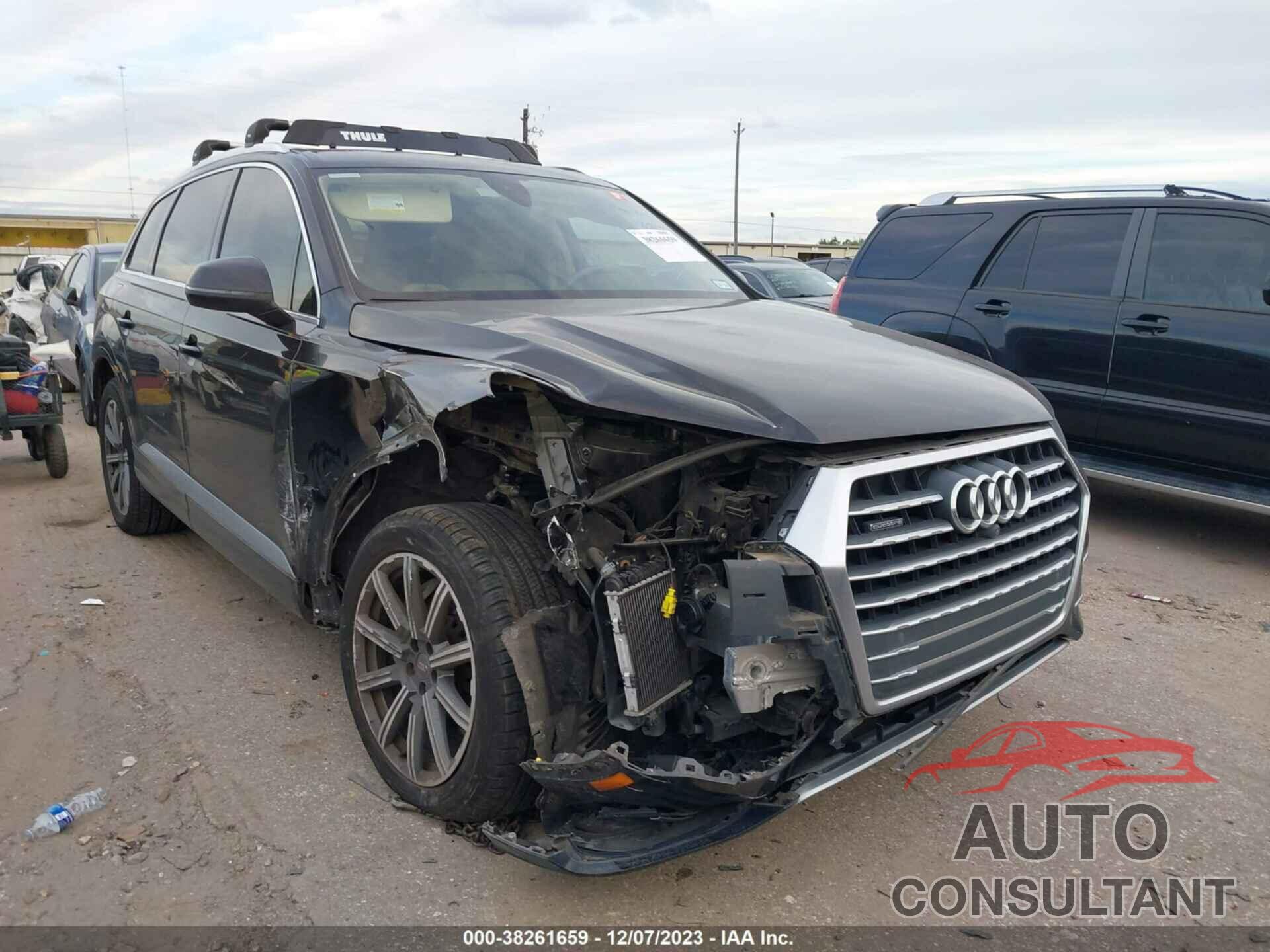 AUDI Q7 2018 - WA1VAAF70JD001232