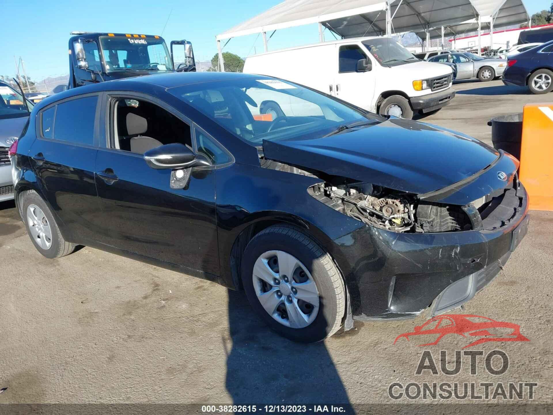 KIA FORTE 2018 - KNAFK5A84J5773626