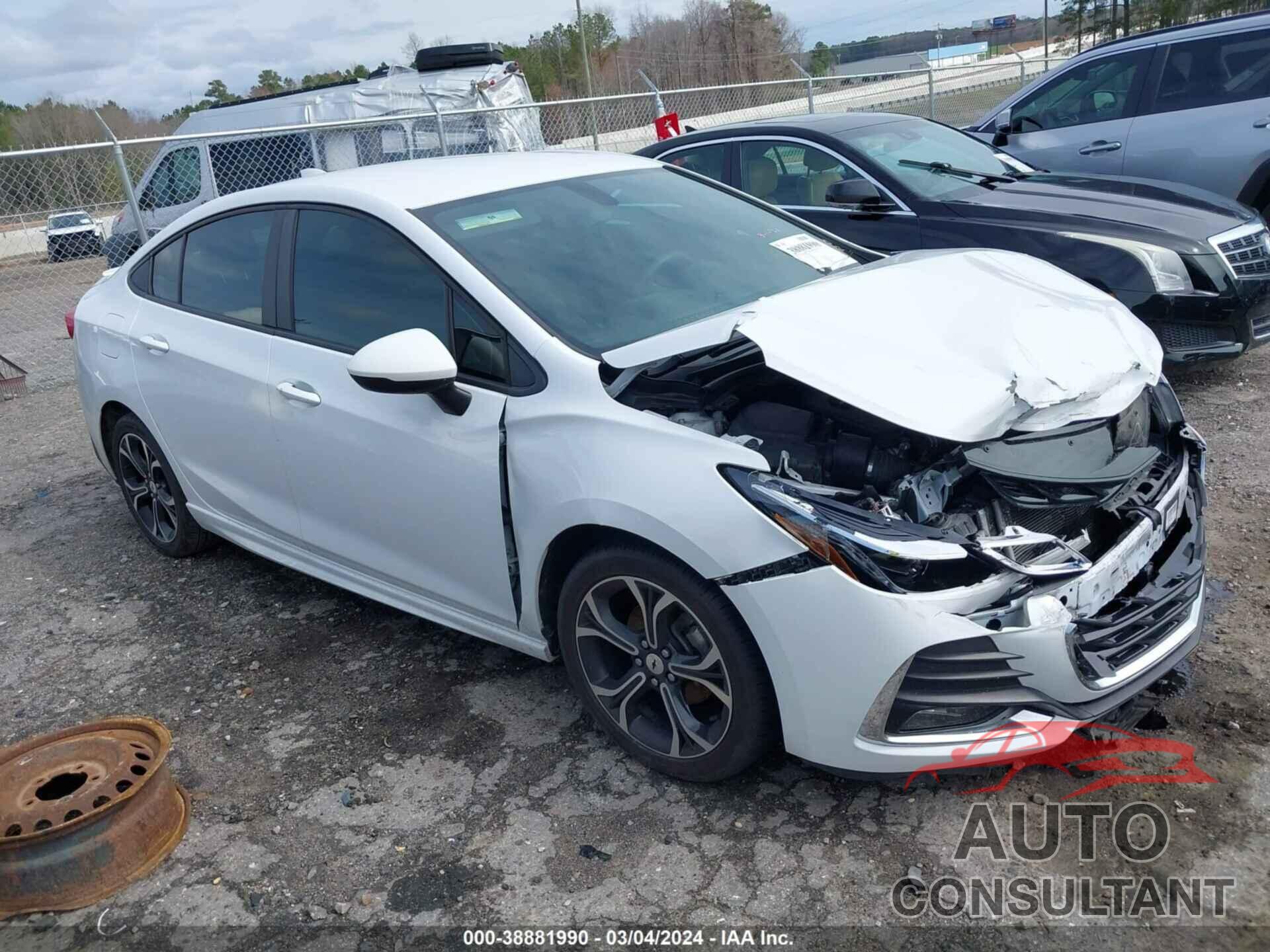 CHEVROLET CRUZE 2019 - 1G1BE5SM6K7137941