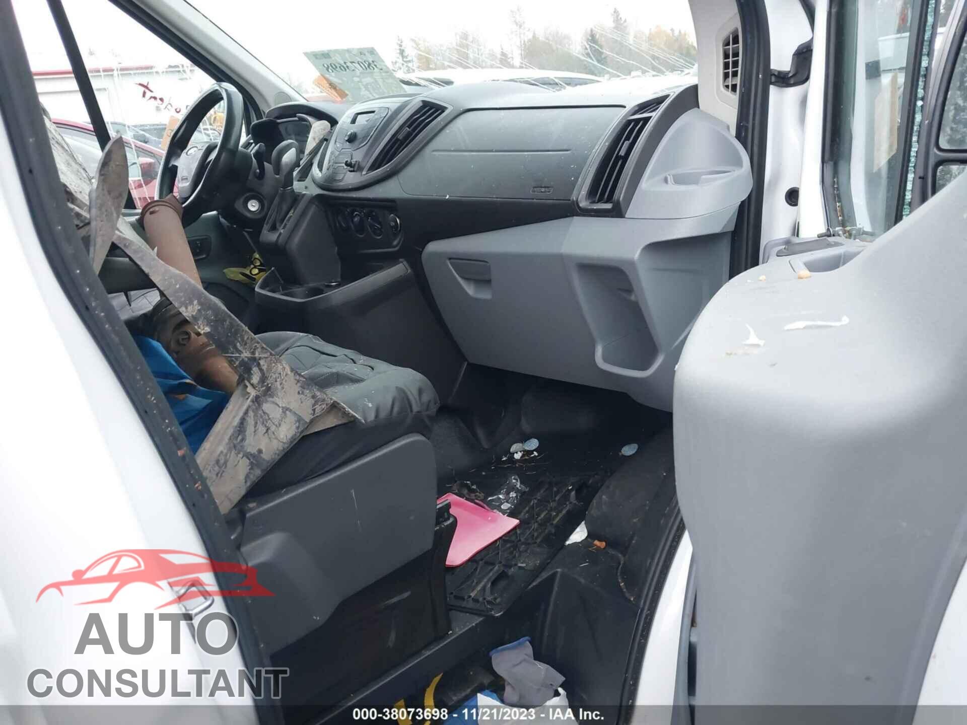 FORD TRANSIT-150 2015 - 1FTNE2CM6FKB19072