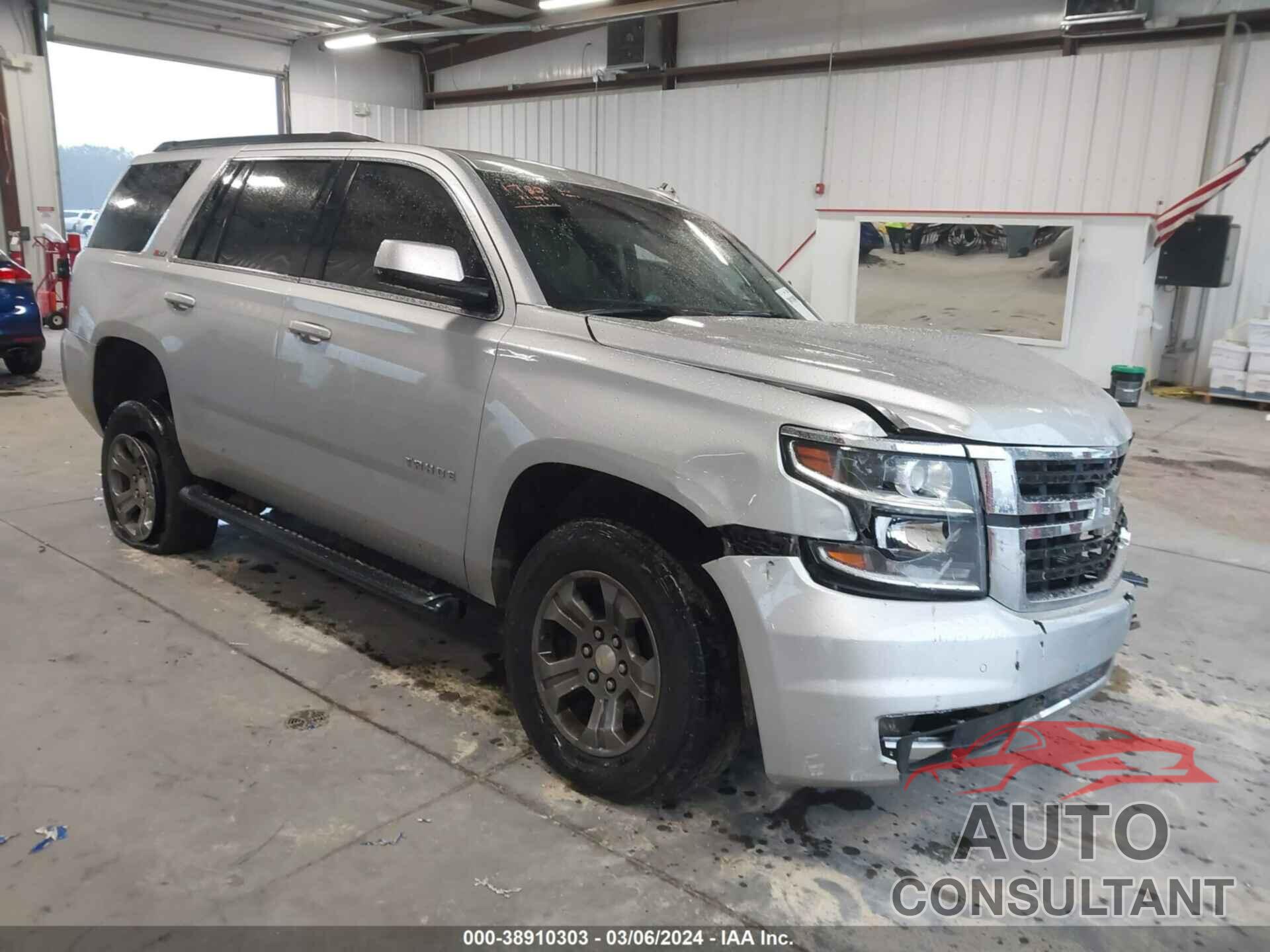 CHEVROLET TAHOE 2017 - 1GNSKBKC6HR221686