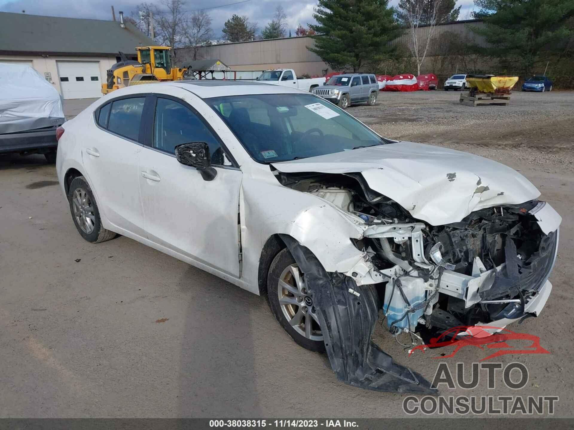 MAZDA MAZDA3 2016 - JM1BM1W79G1315102