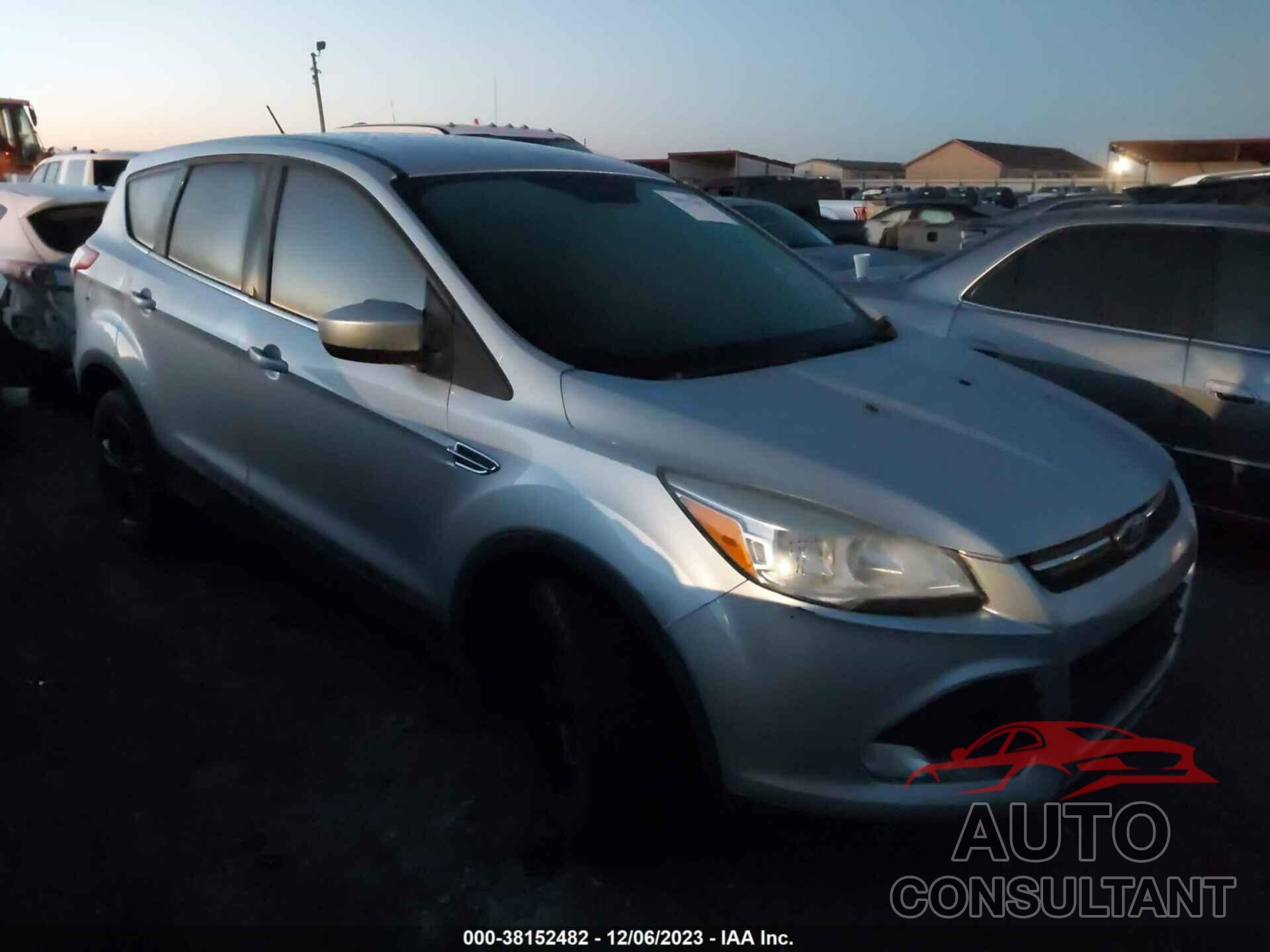 FORD ESCAPE 2015 - 1FMCU0GX1FUC78116