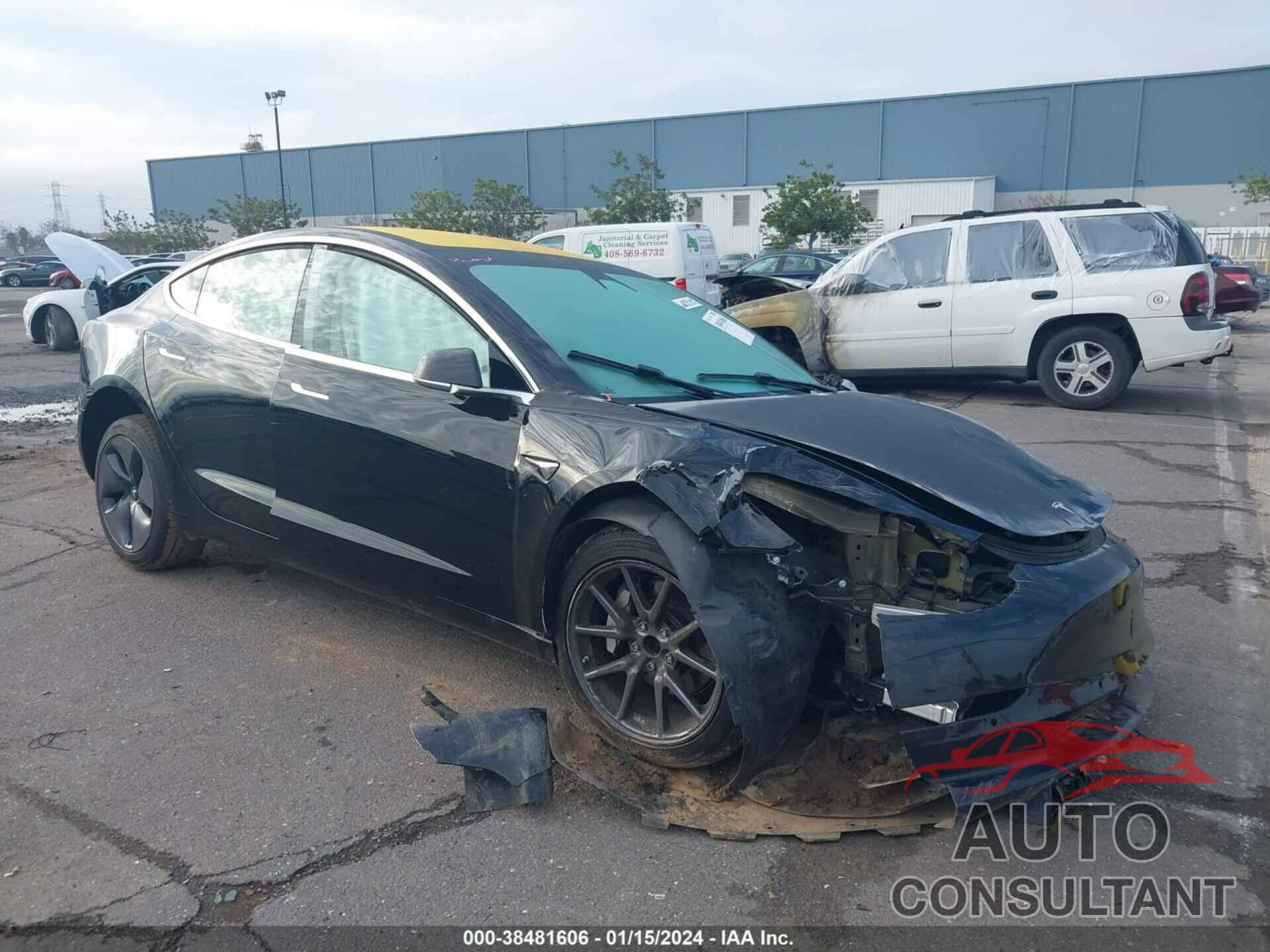 TESLA MODEL 3 2018 - 5YJ3E1EA0JF018720