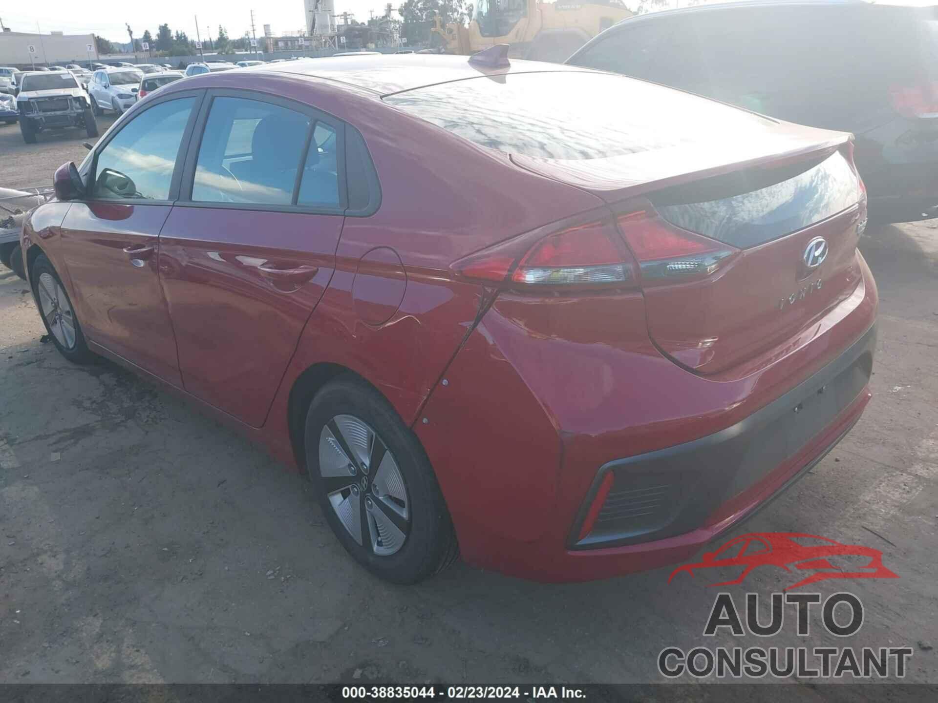 HYUNDAI IONIQ HYBRID 2022 - KMHC65LC3NU281222