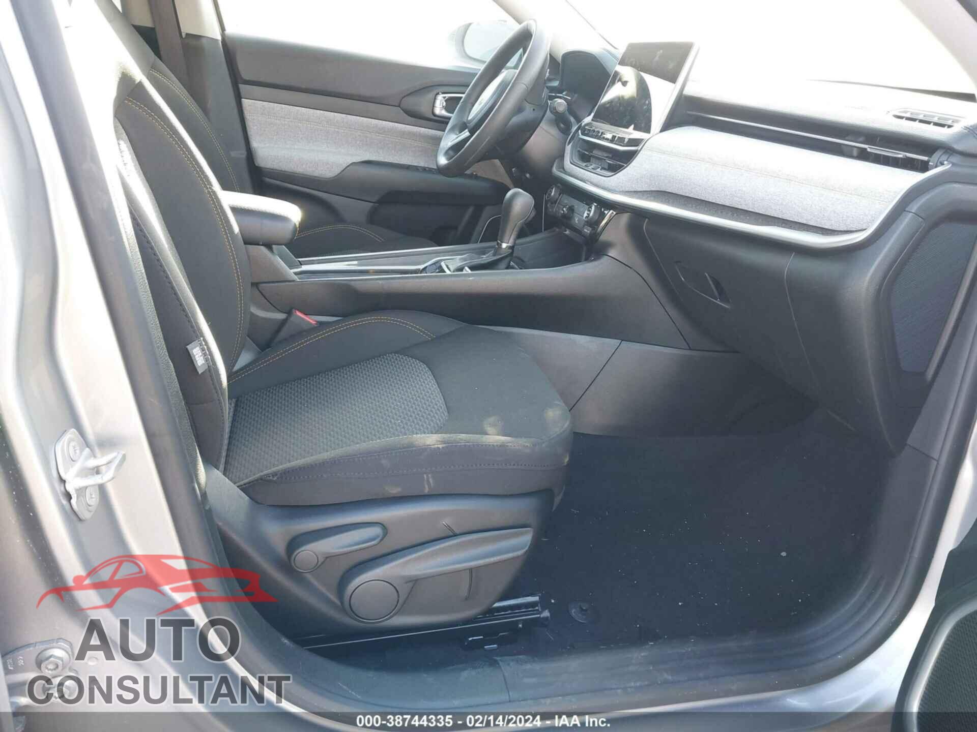 JEEP COMPASS 2022 - 3C4NJDAB6NT221090
