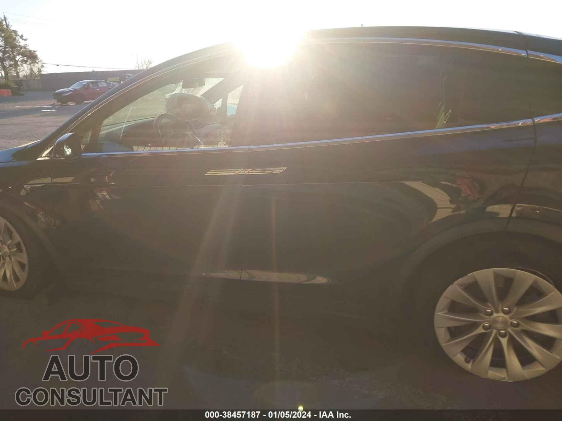 TESLA MODEL X 2017 - 5YJXCDE21HF076993
