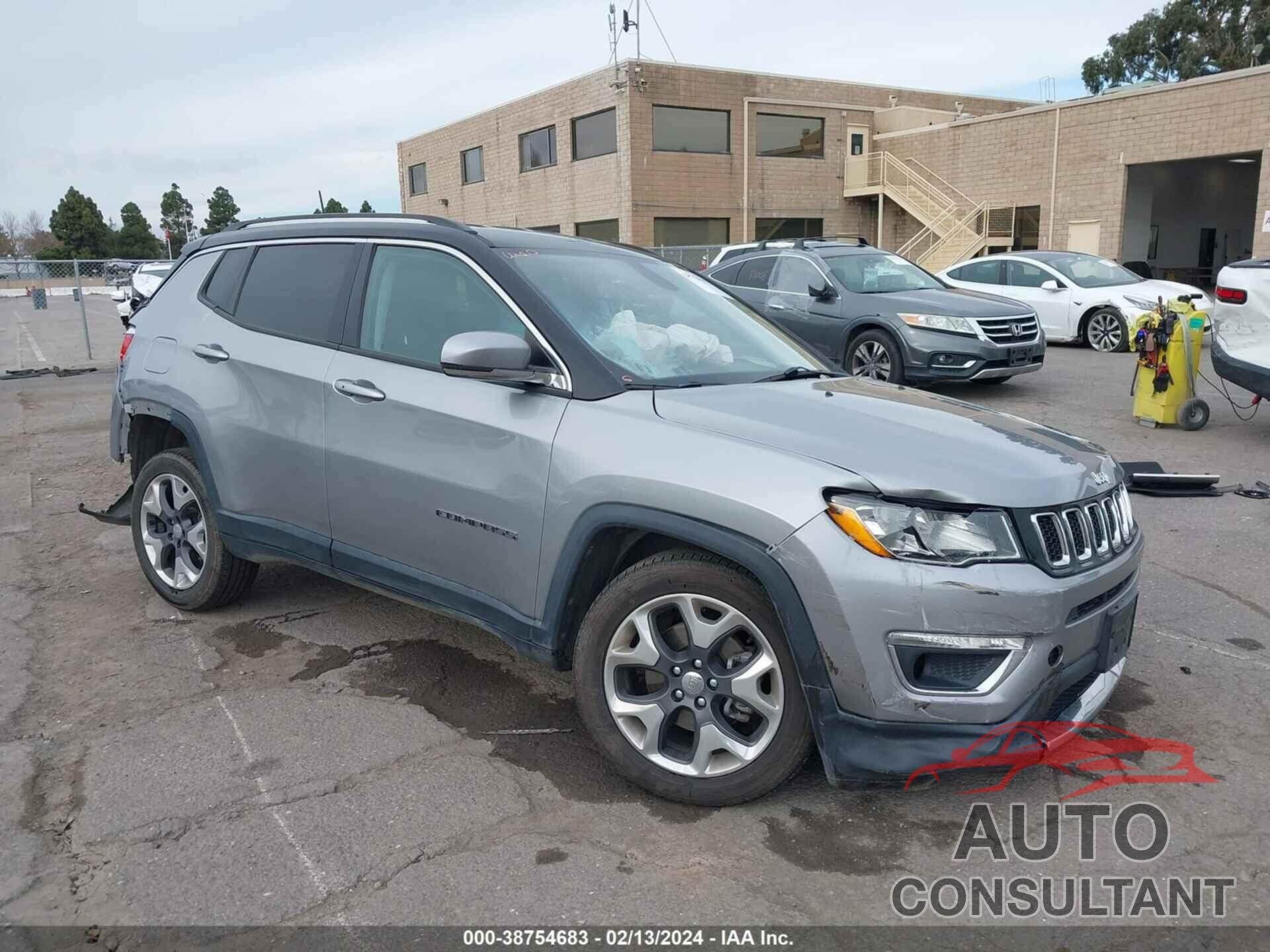 JEEP COMPASS 2019 - 3C4NJCCB1KT749123